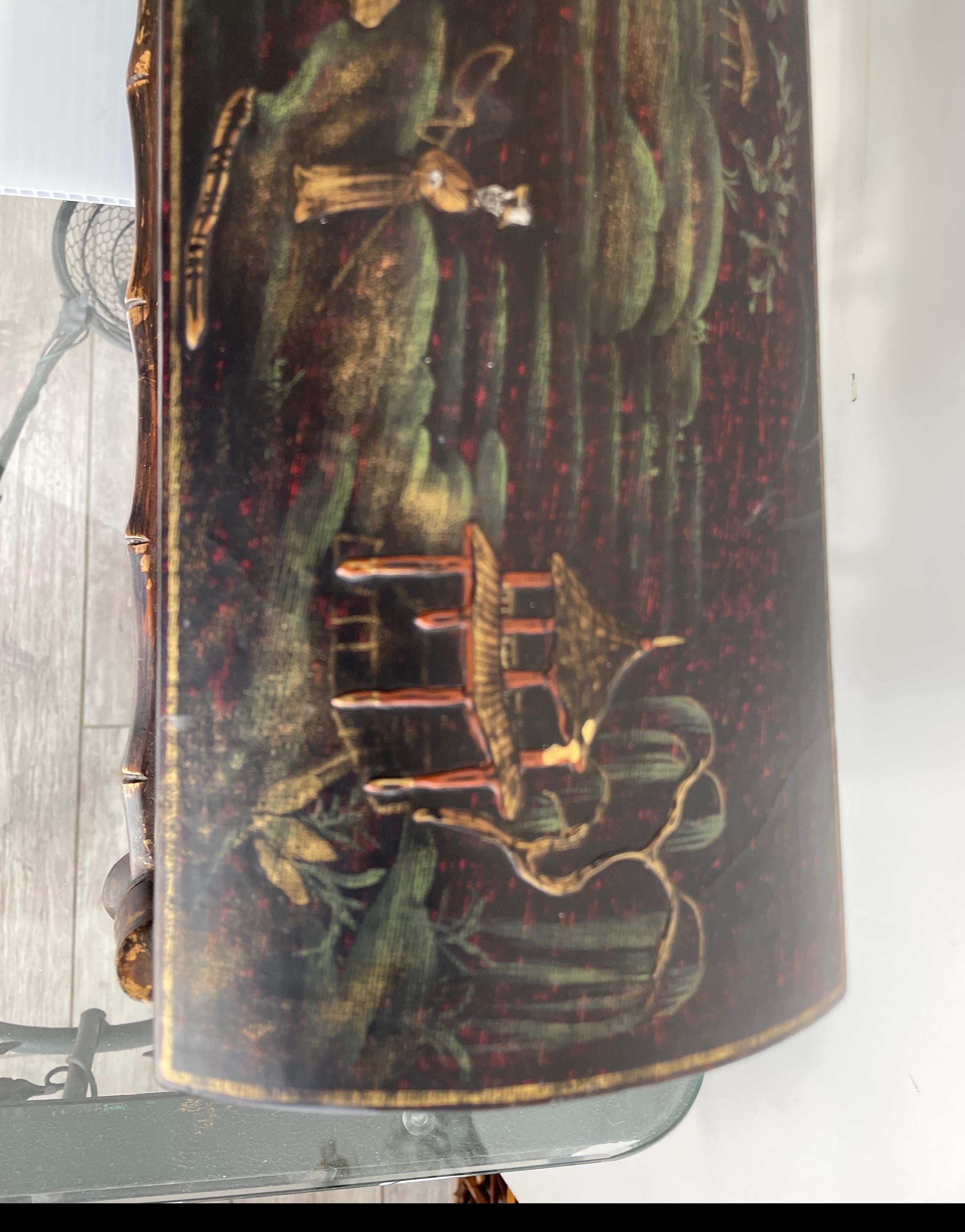 20th Century Large Chinoiserie Decorated Box For Sale