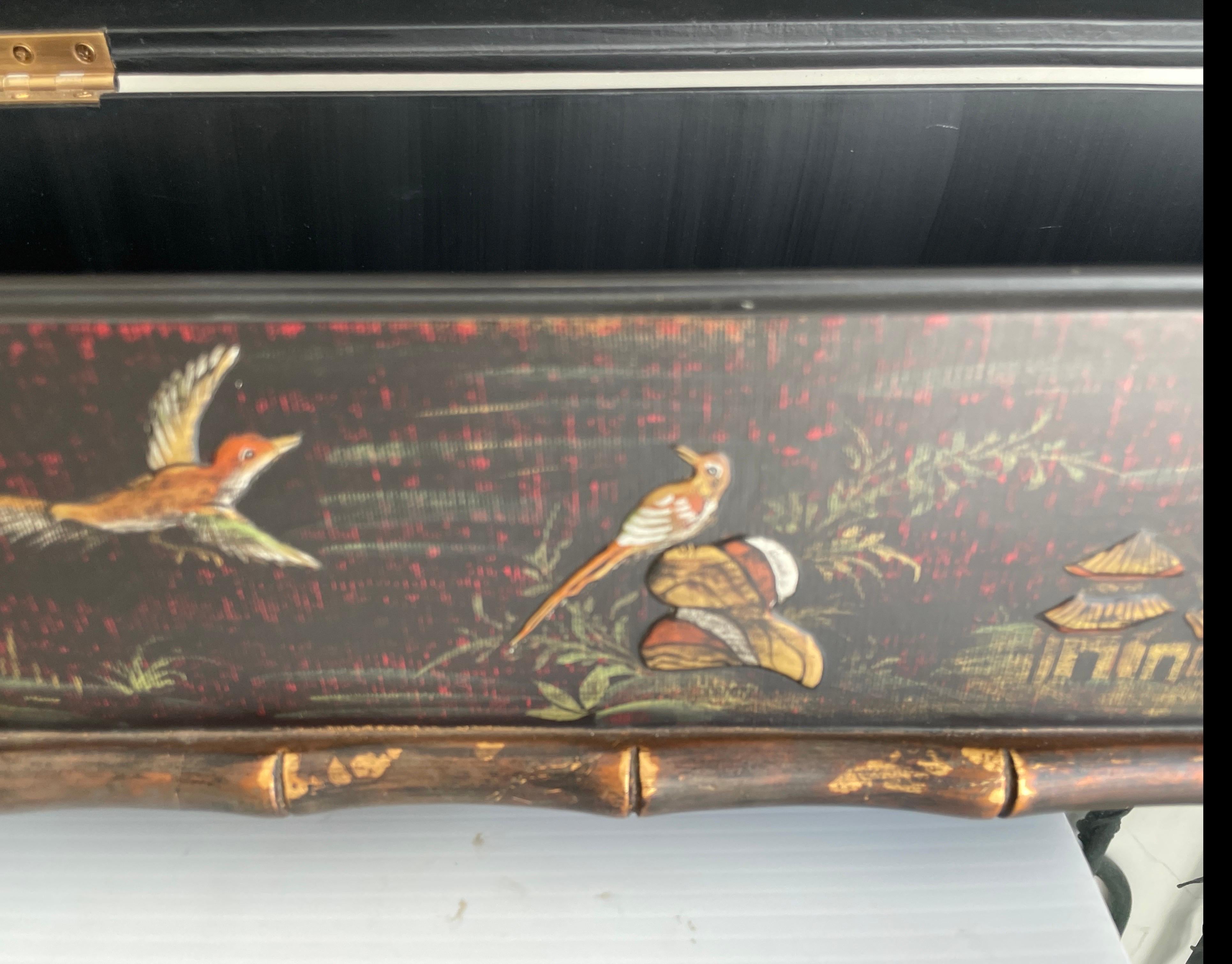 Large Chinoiserie Decorated Box For Sale 1