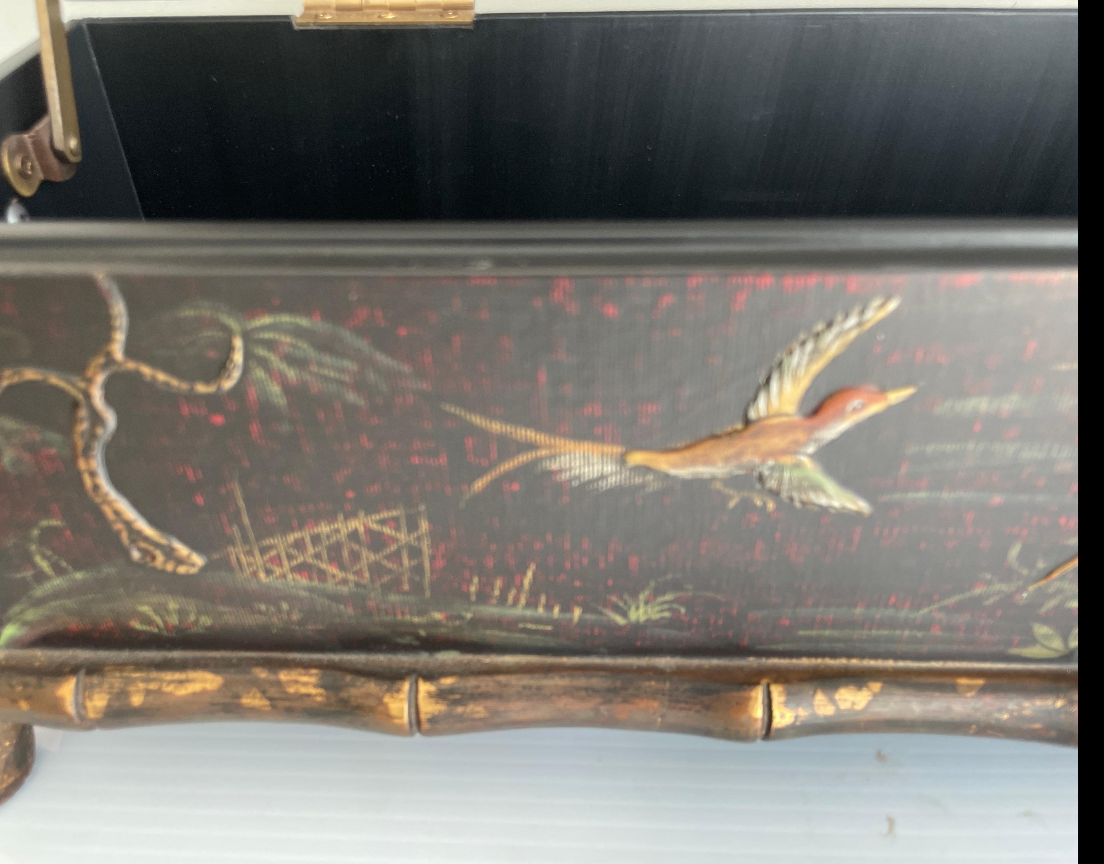 Large Chinoiserie Decorated Box For Sale 2