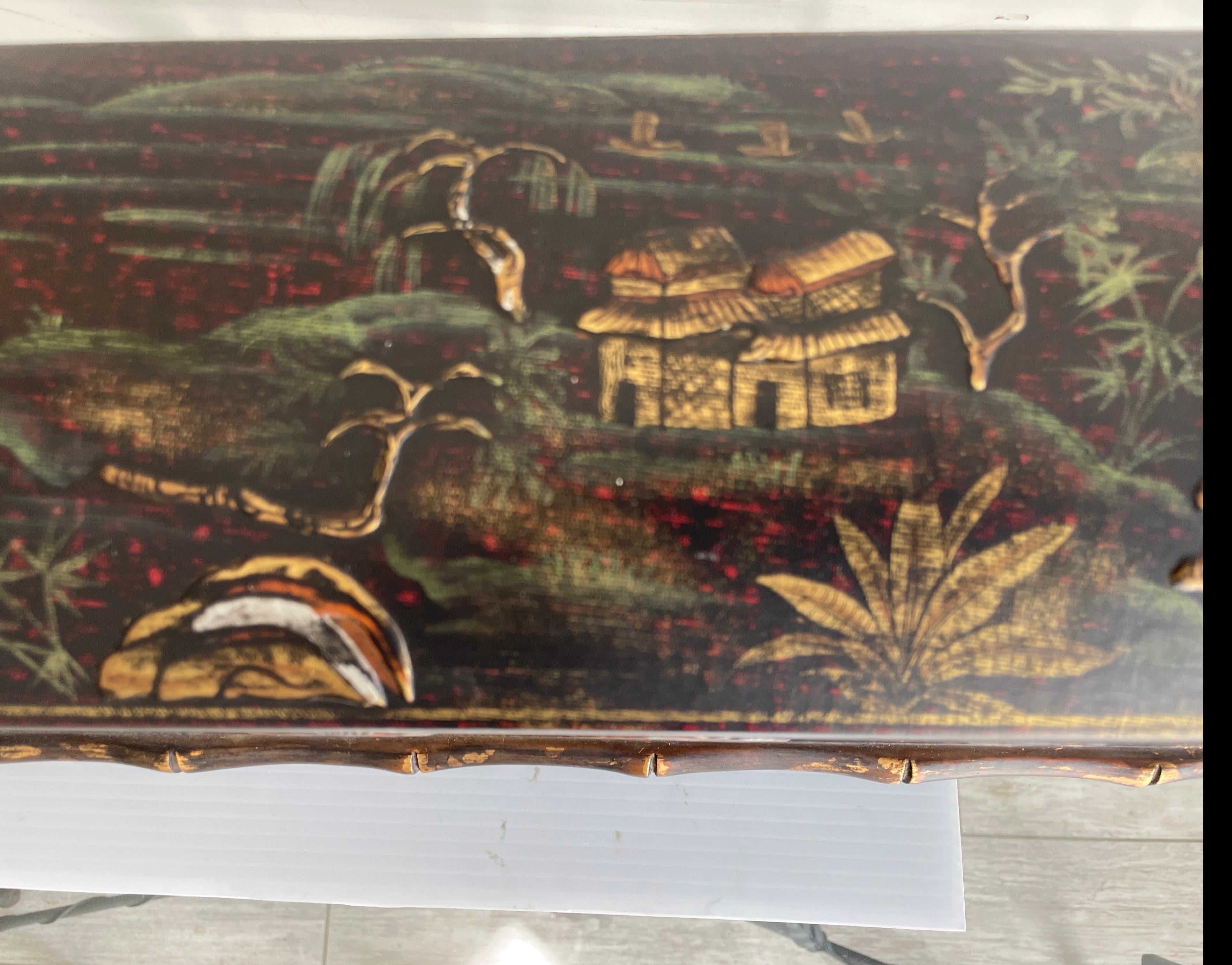 Large Chinoiserie Decorated Box For Sale 3