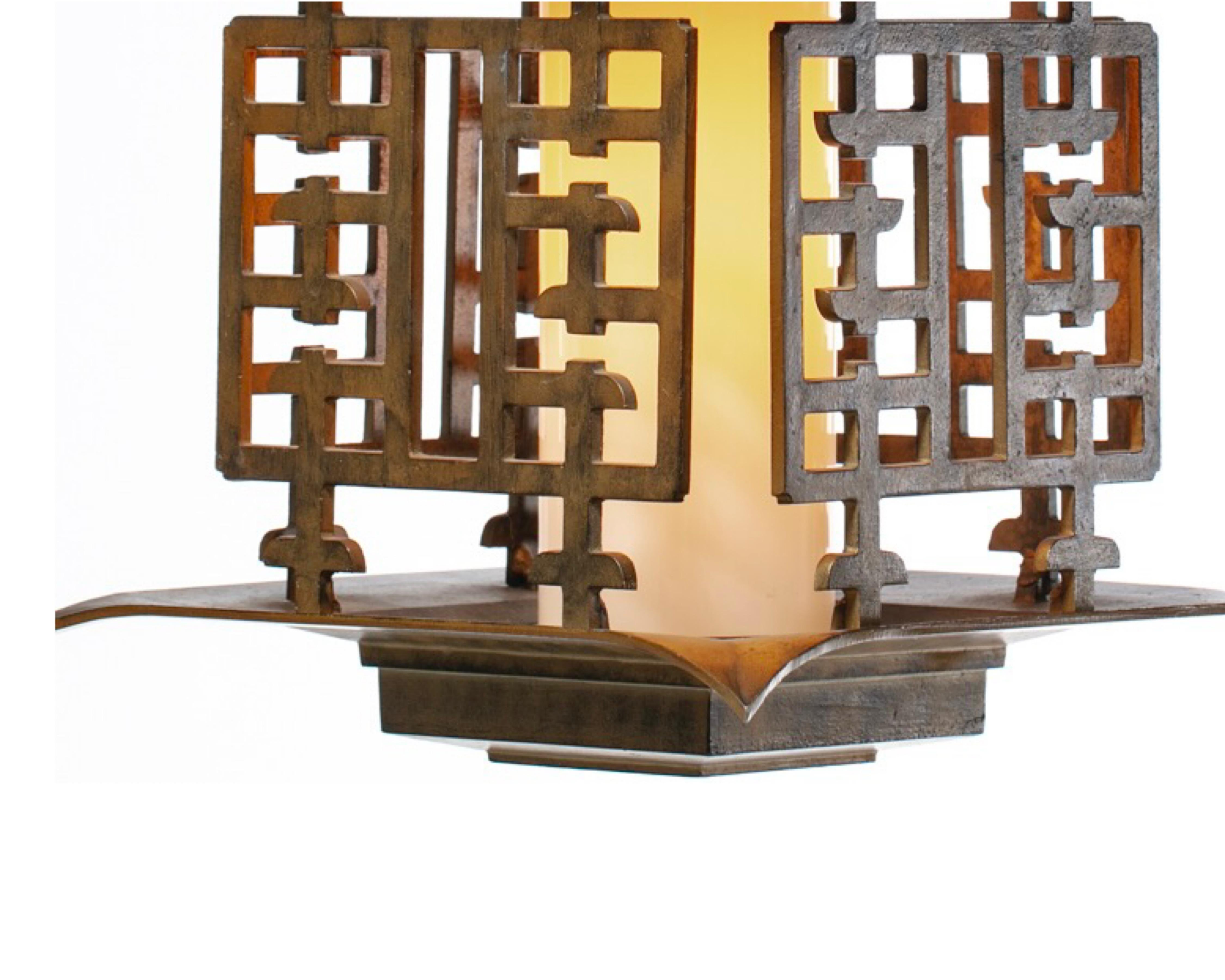 Mid-20th Century Large Chinoiserie Pagoda Mid Century Brass Lantern Light Fixture c. 1950 For Sale