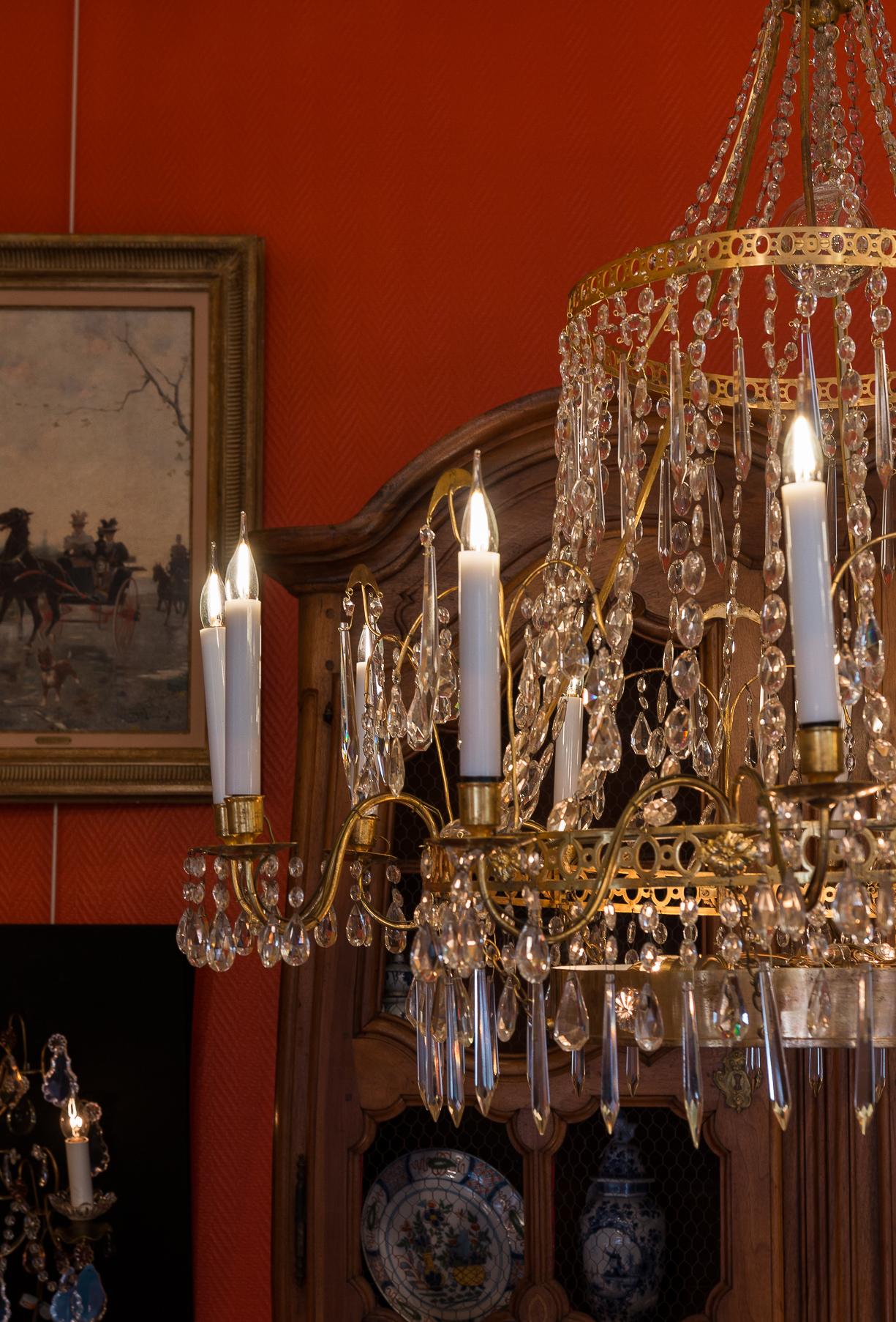 Large Chiseled Gilt Bronze and Cut Crystal Chandelier, Early 19th Century 1