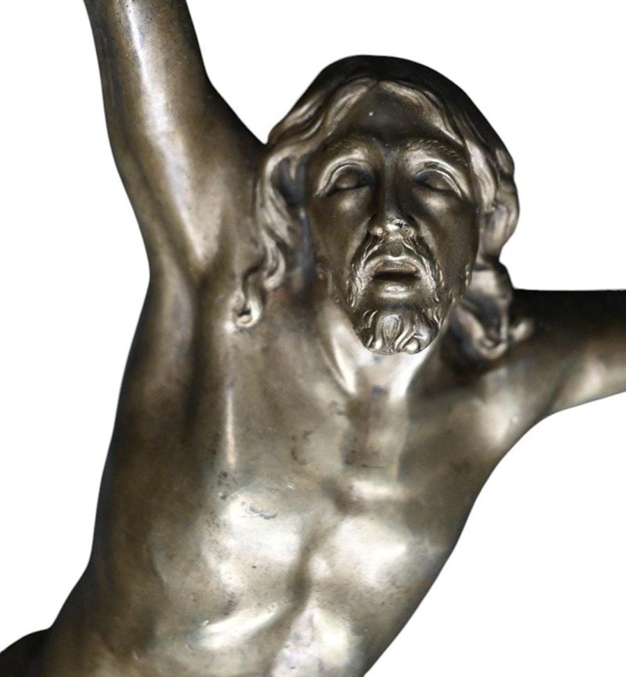 Large Christ In Bronze - Corpus Christi - Crucifix - XVIIth Century 1