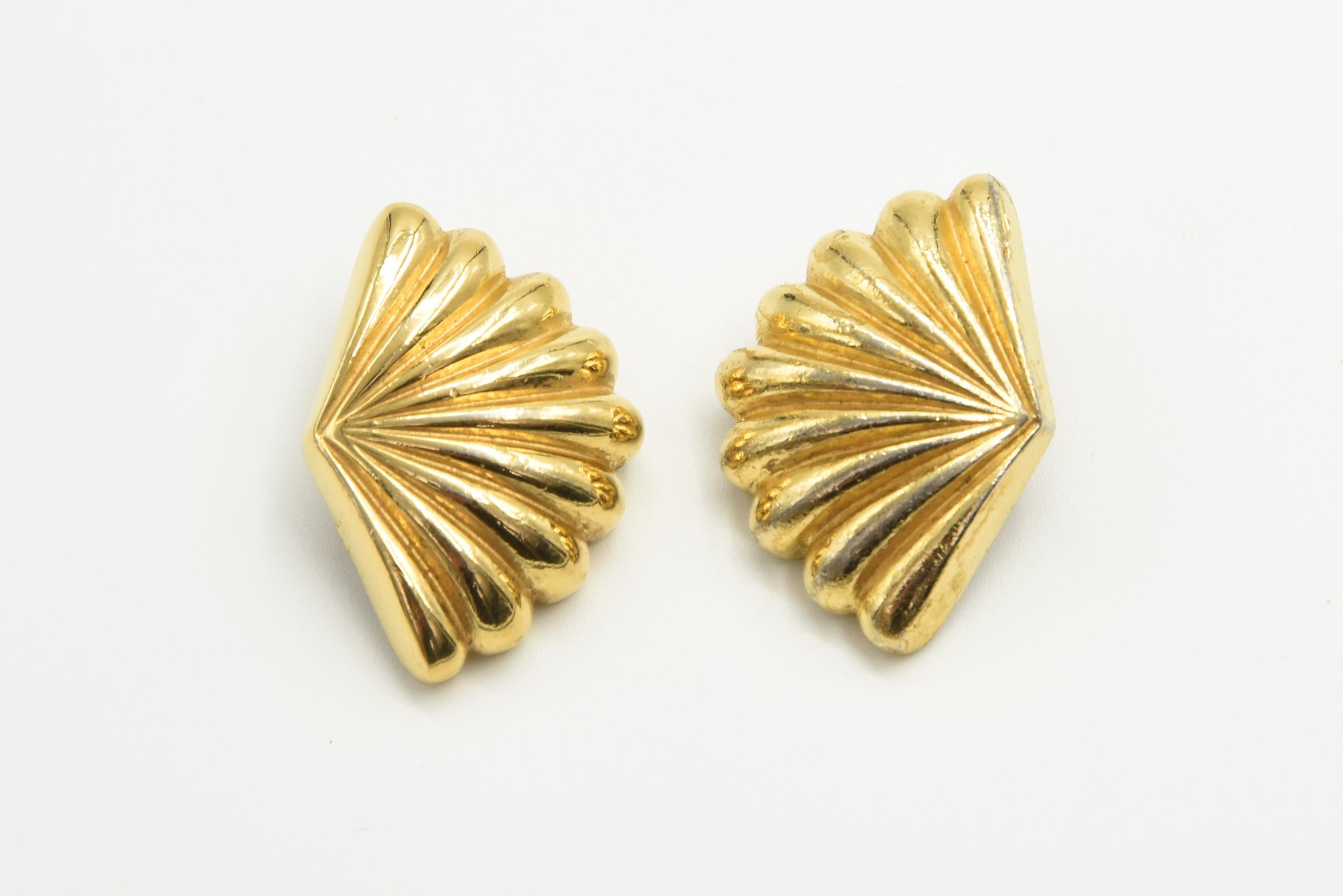 large gold shell earrings