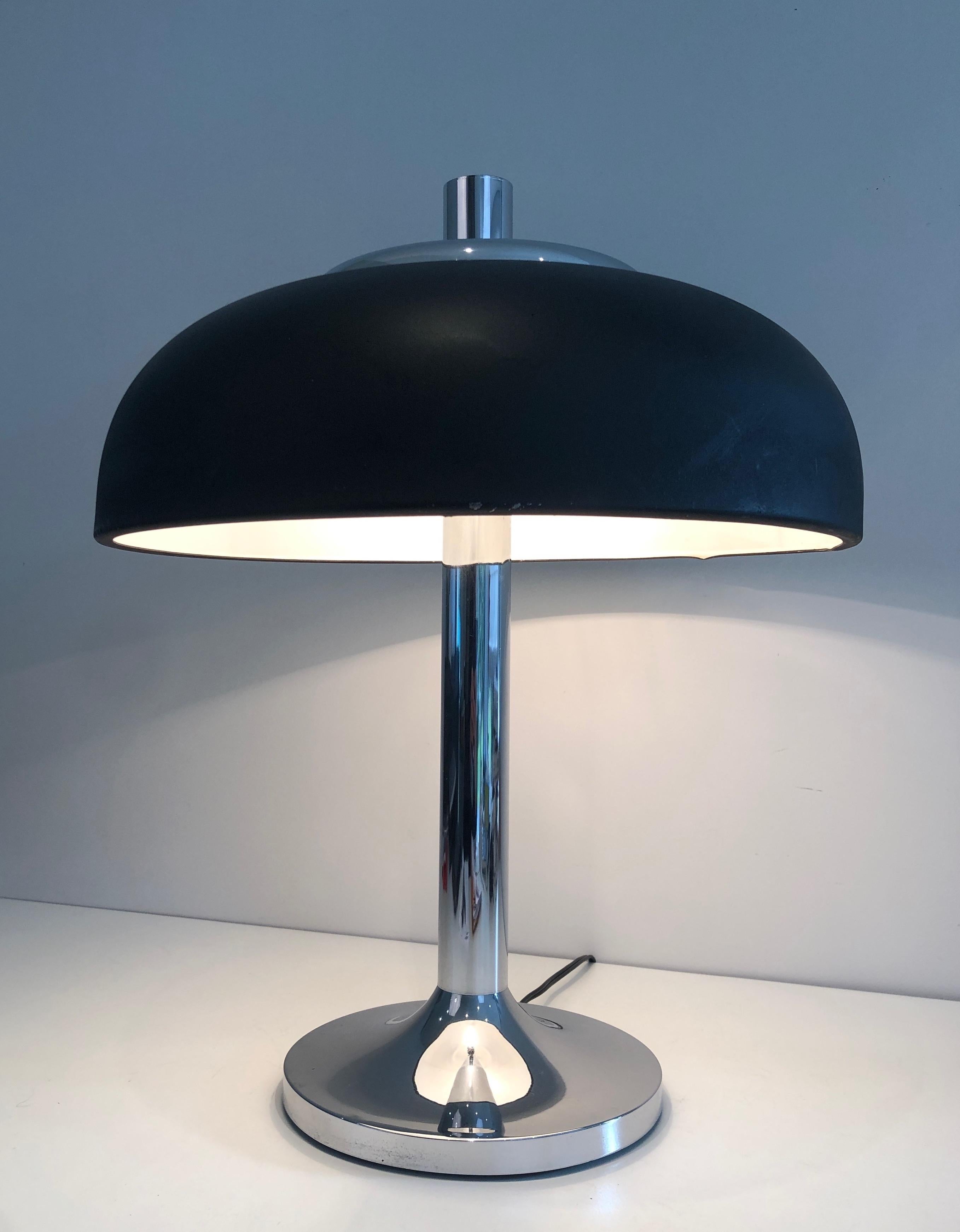 Large Chrome and Black Lacquered Design Table Lamp, French Work, circa 1950 For Sale 5