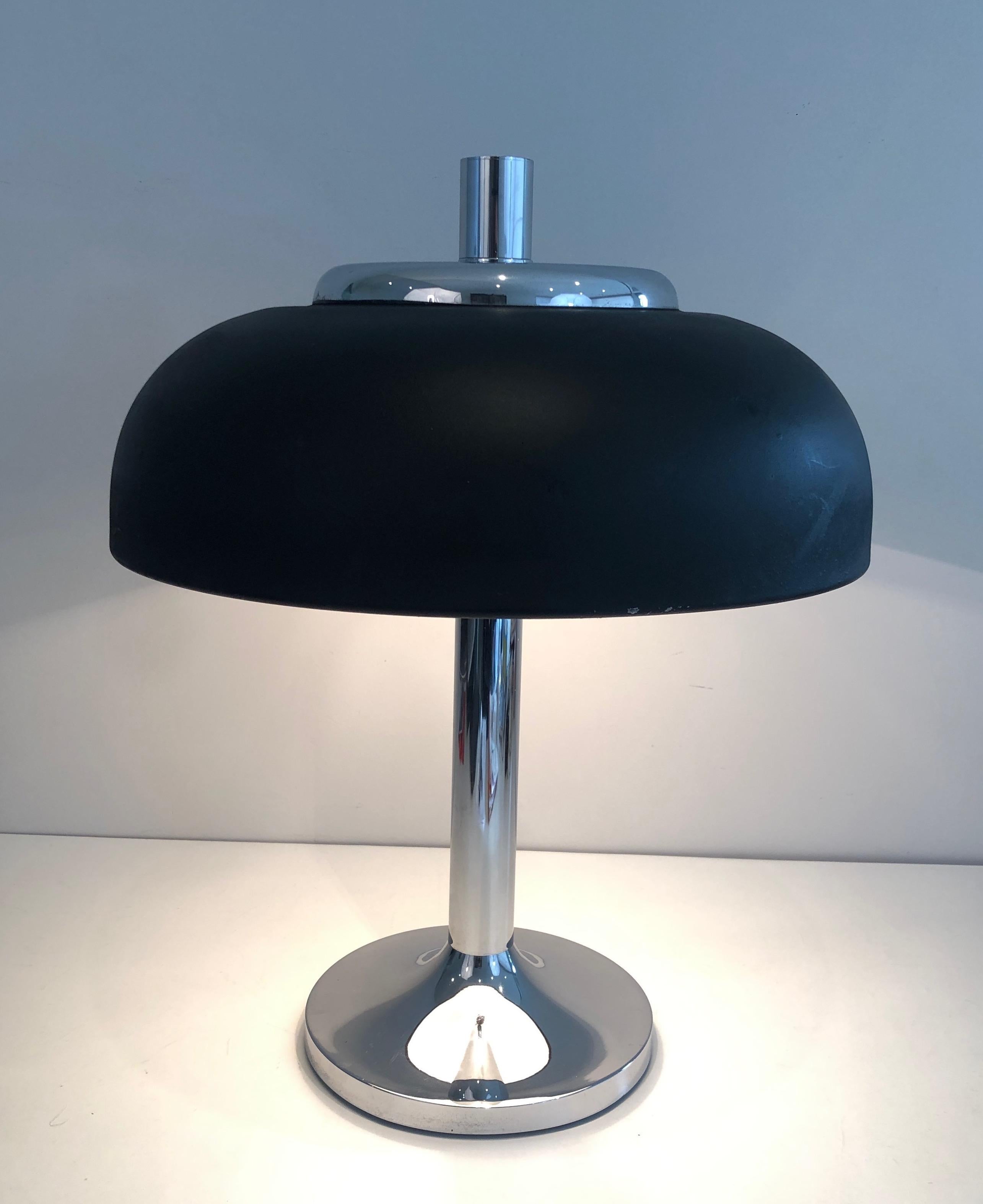 Large Chrome and Black Lacquered Design Table Lamp, French Work, circa 1950 For Sale 6