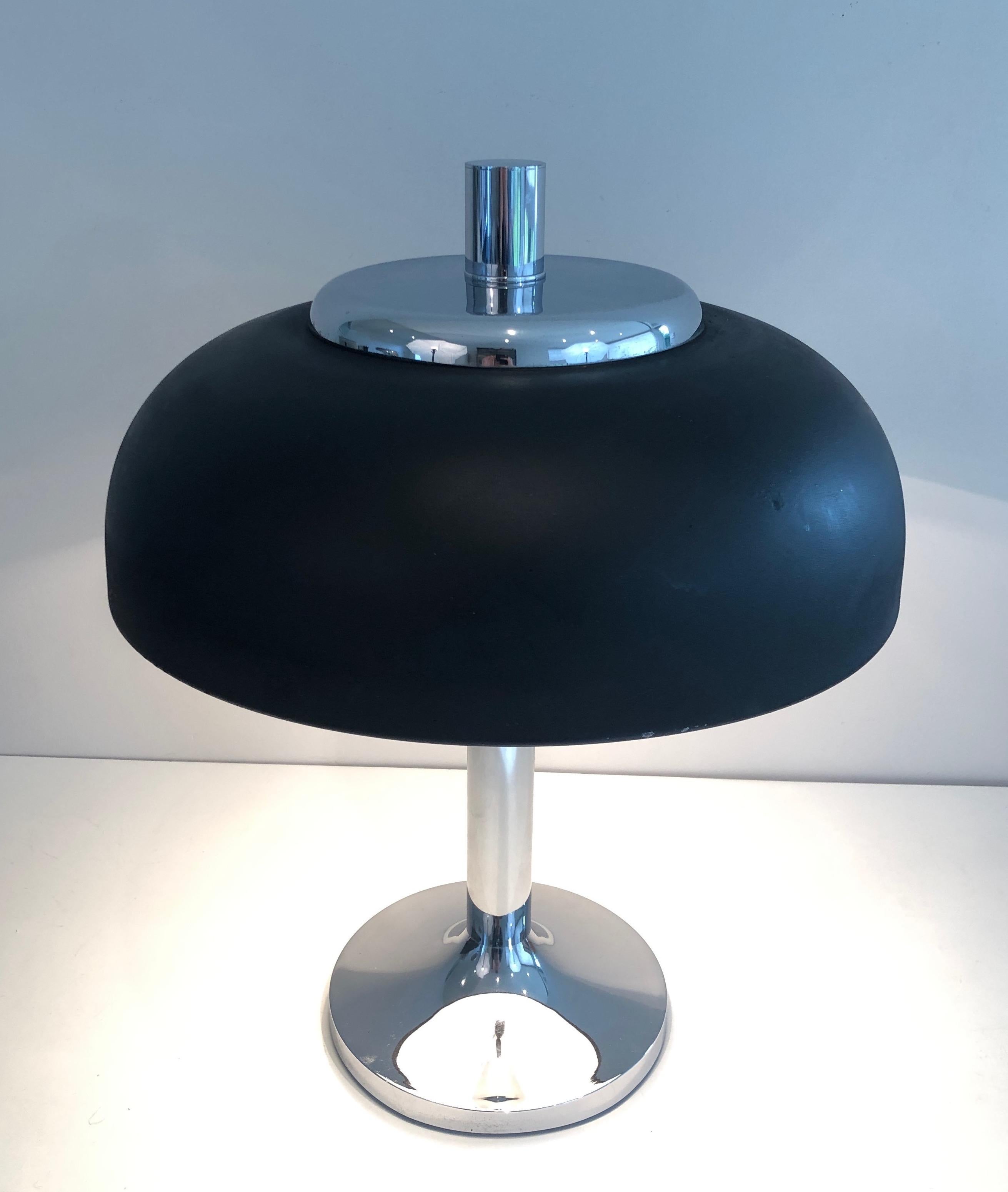 Mid-Century Modern Large Chrome and Black Lacquered Design Table Lamp, French Work, circa 1950 For Sale