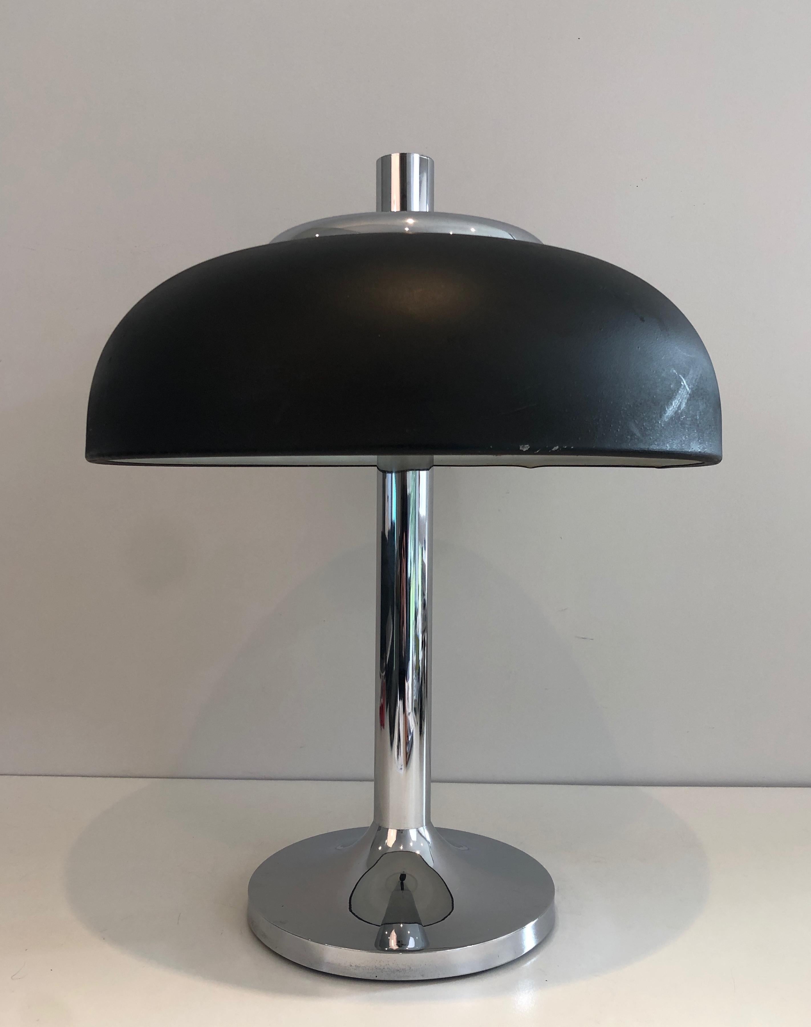 Large Chrome and Black Lacquered Design Table Lamp, French Work, circa 1950 In Good Condition For Sale In Marcq-en-Barœul, Hauts-de-France