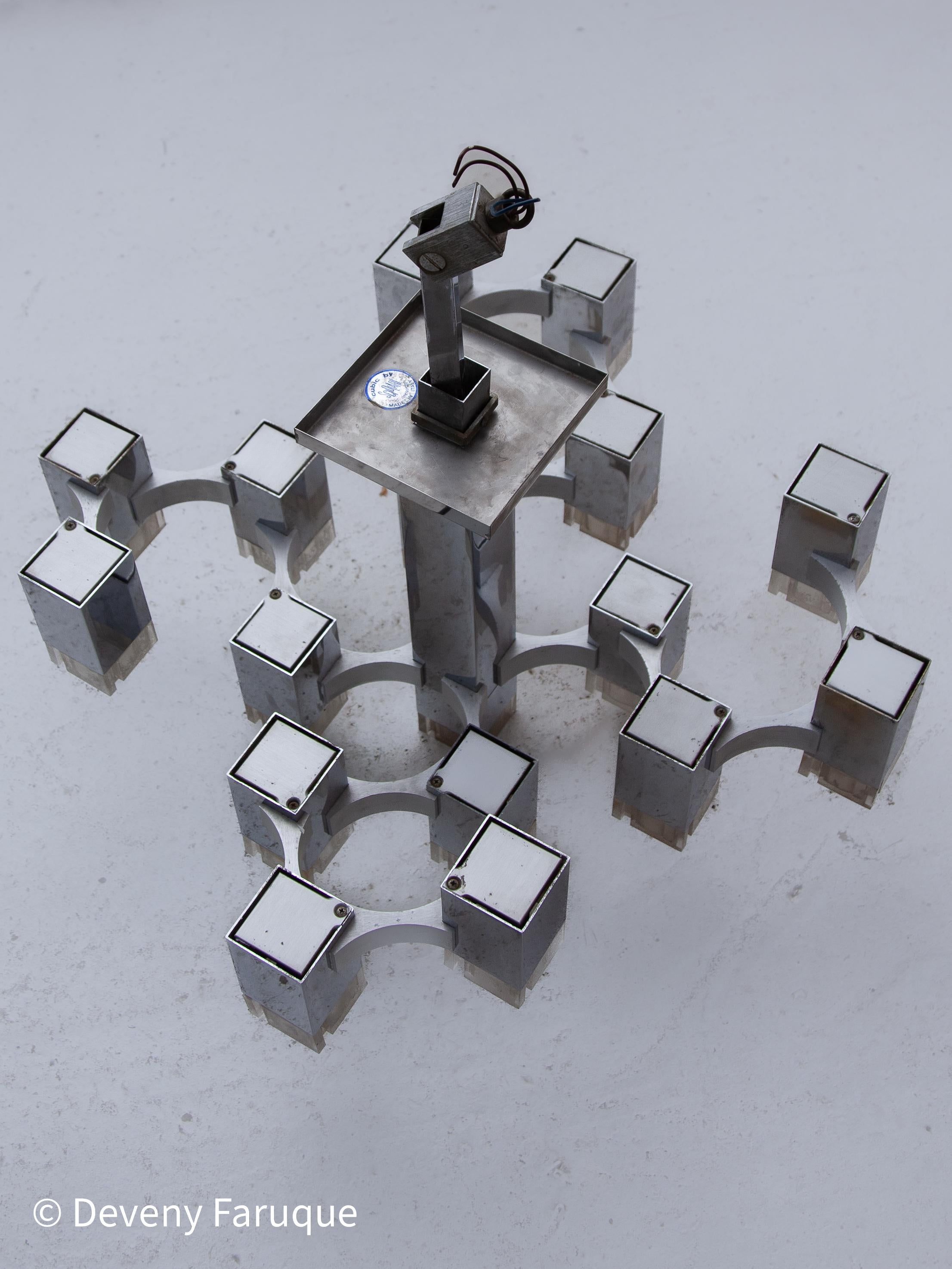 Grande lampadario cubico cromato Sciolari 17 luci, anni '60, Italia in vendita 4