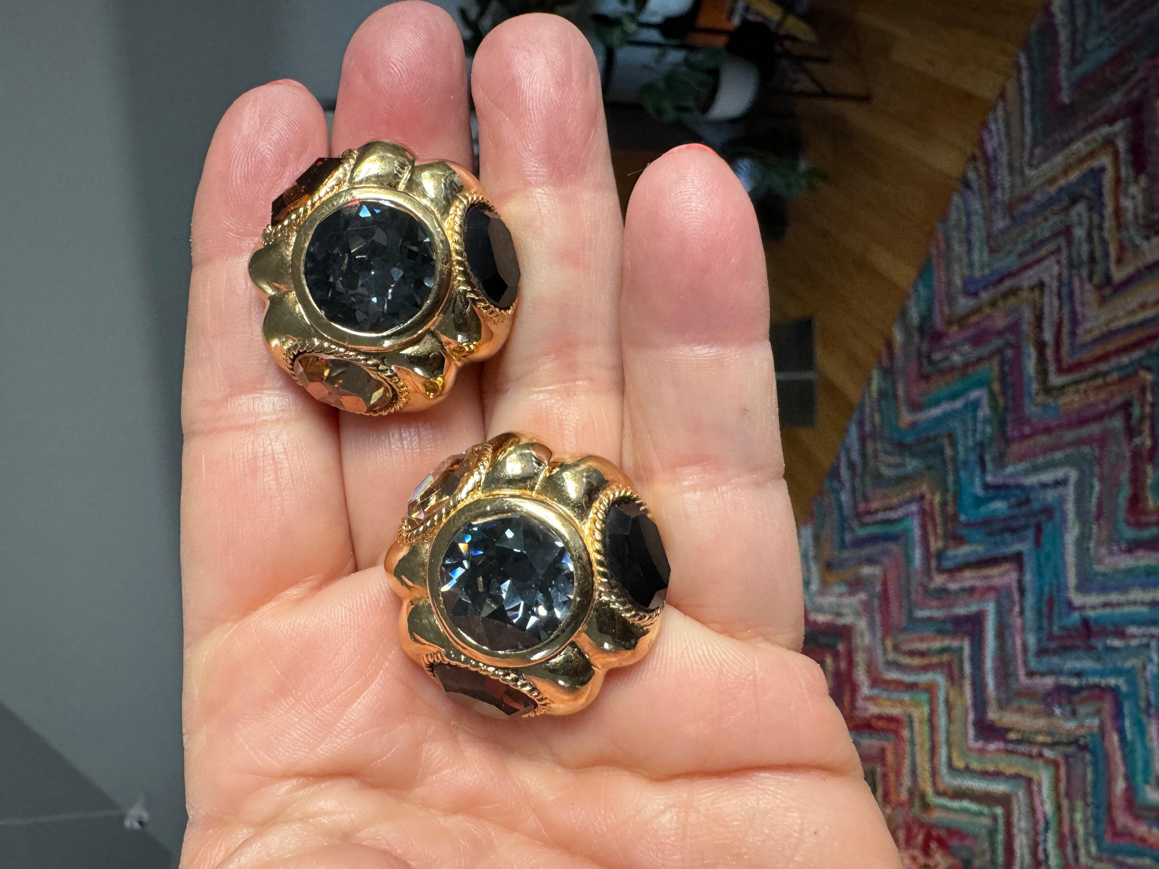 Große große Ciner 1980er Jahre Swarovski-Kristall-Ohrringe Neu, nie getragen im Angebot 7