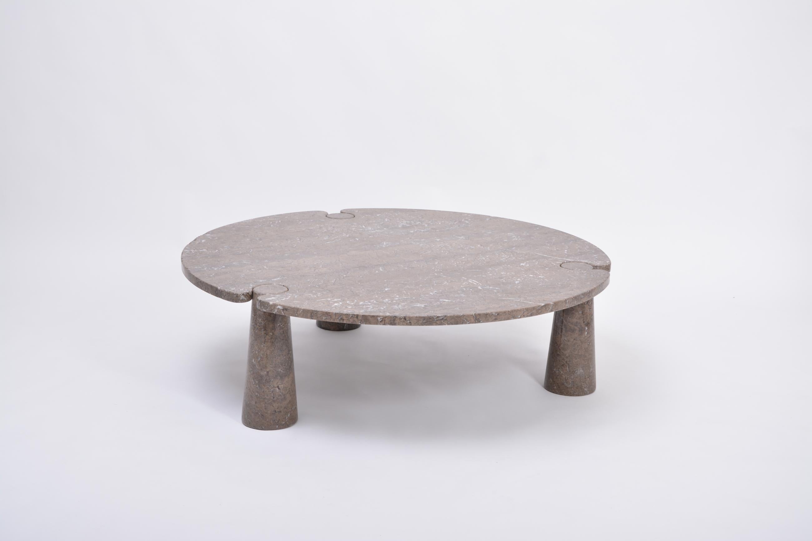 Large Circular 'Eros' Marble Coffee Table by Angelo Mangiarotti for Skipper In Good Condition In Berlin, DE