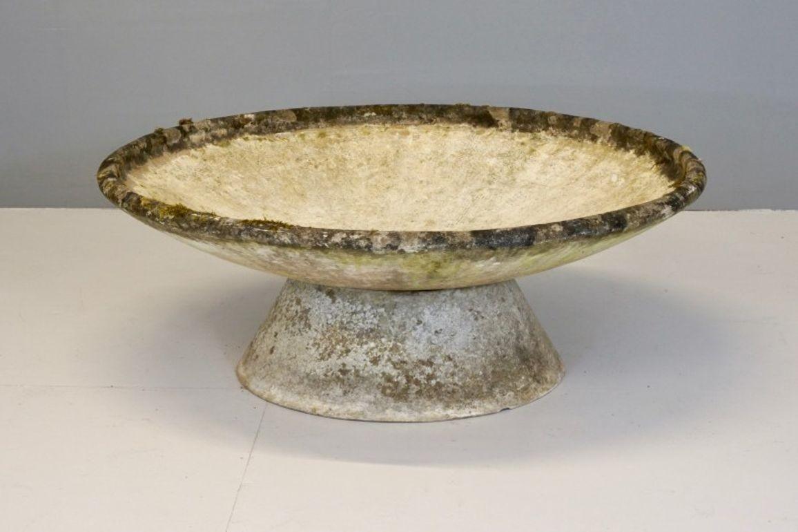 Large Circular Planter en vente 2