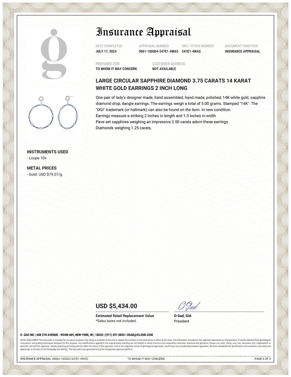 Voici nos exquises grandes boucles d'oreilles circulaires en saphir et diamant, une fusion époustouflante d'élégance et de sophistication. Réalisées à la perfection, ces boucles d'oreilles présentent un design captivant, avec des saphirs lustrés et