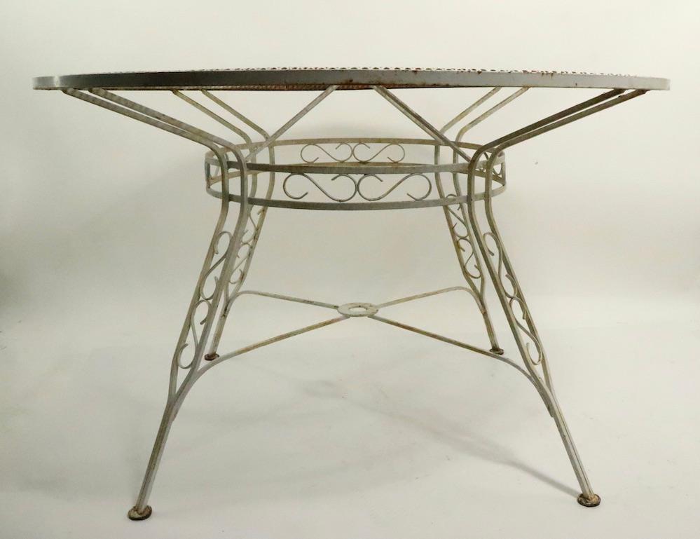 20th Century Large Circular Wrought Iron Garden Patio Table Attributed to Woodard