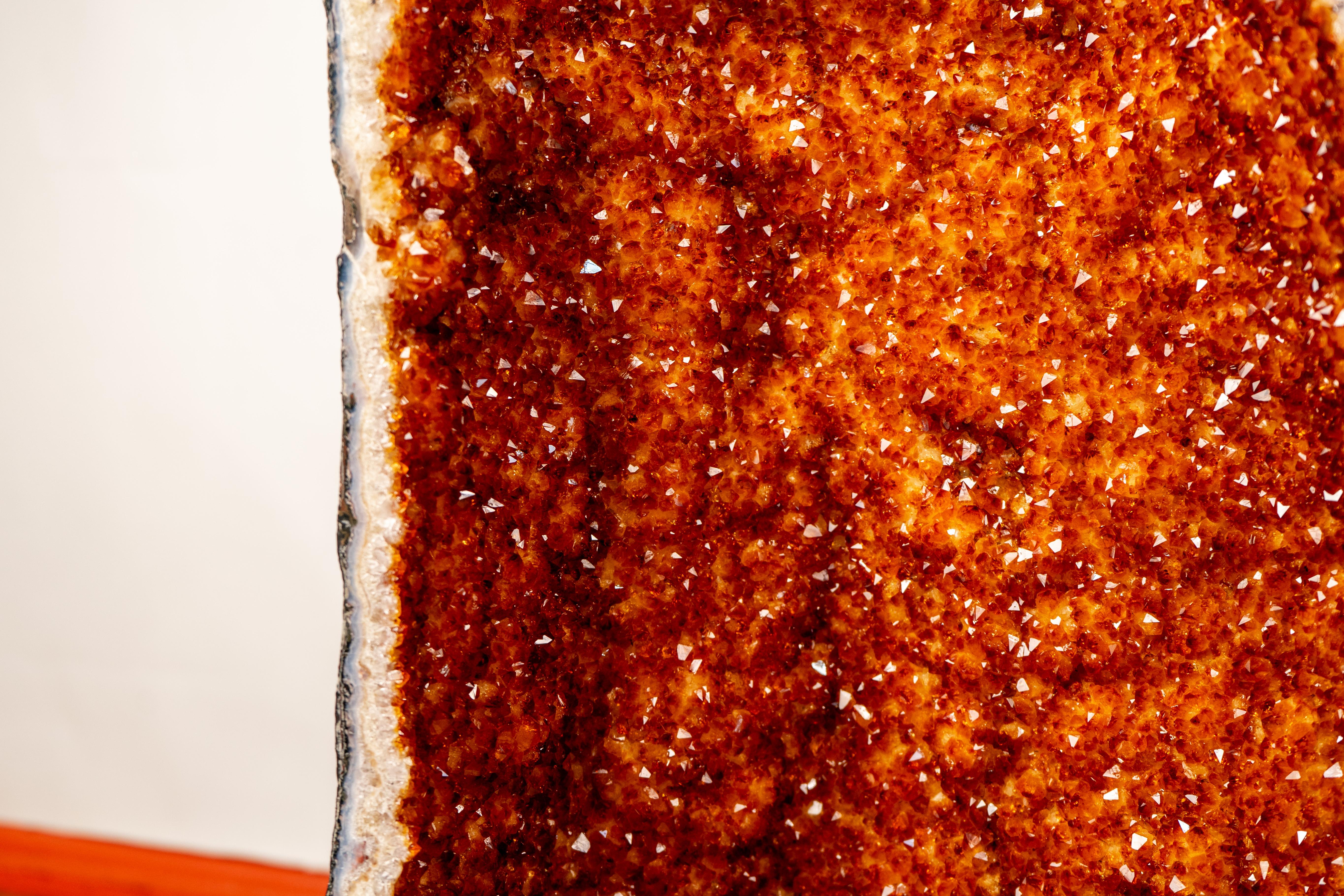 Large Citrine Cathedral Geode In New Condition For Sale In Ametista Do Sul, BR