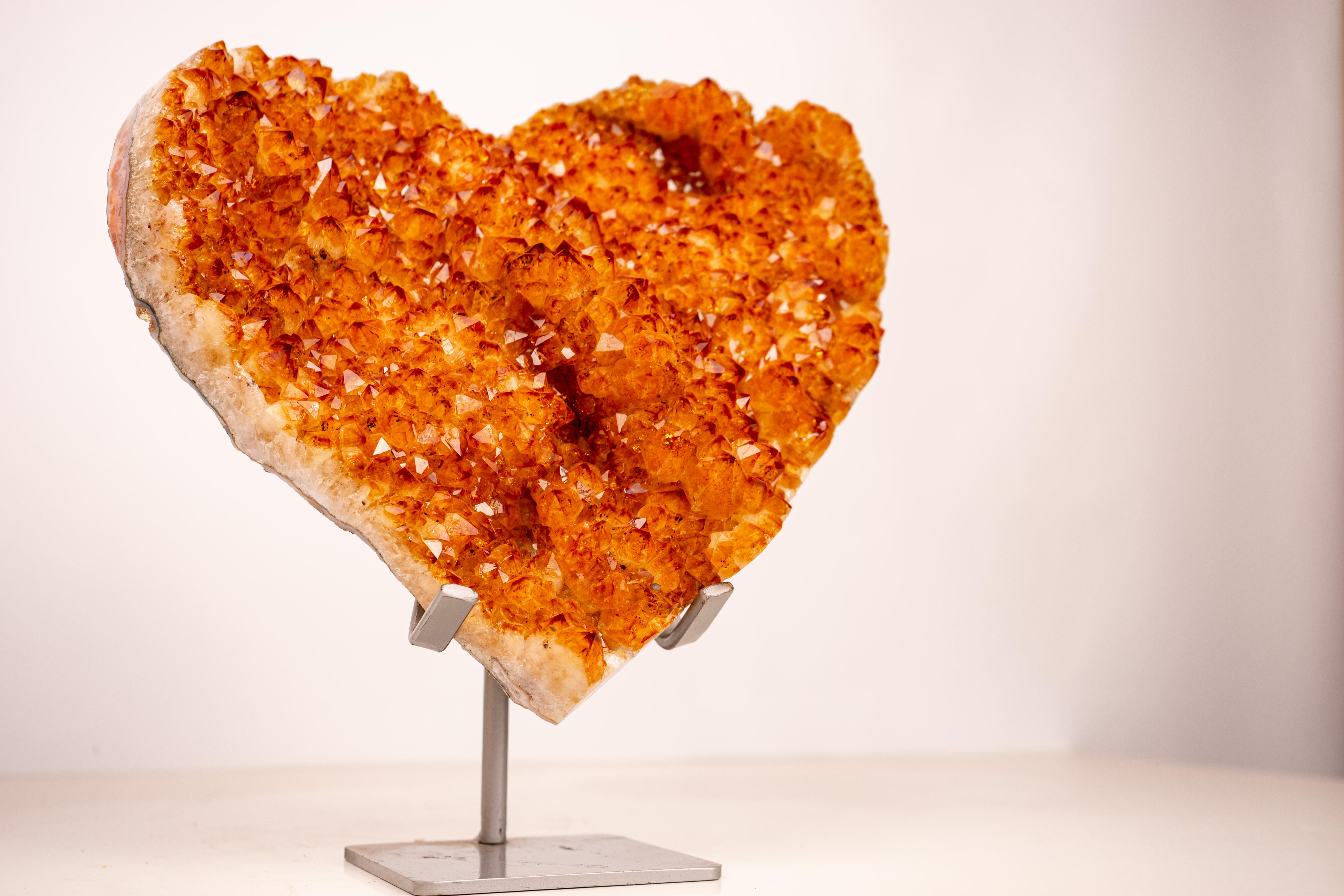 Cuore grande di cristallo citrino, esemplare naturale di 11
