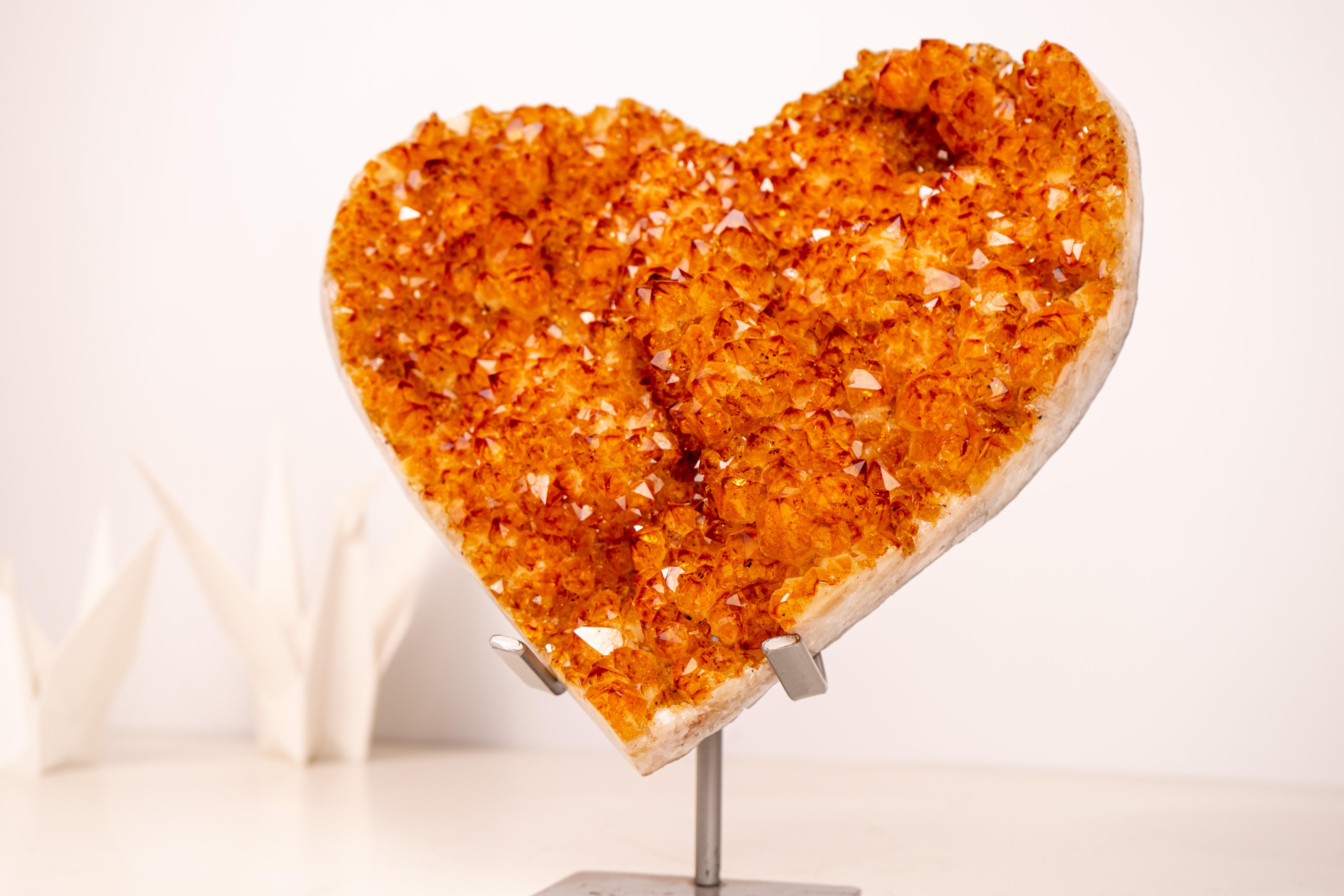 Cuore grande di cristallo citrino, esemplare naturale di 11