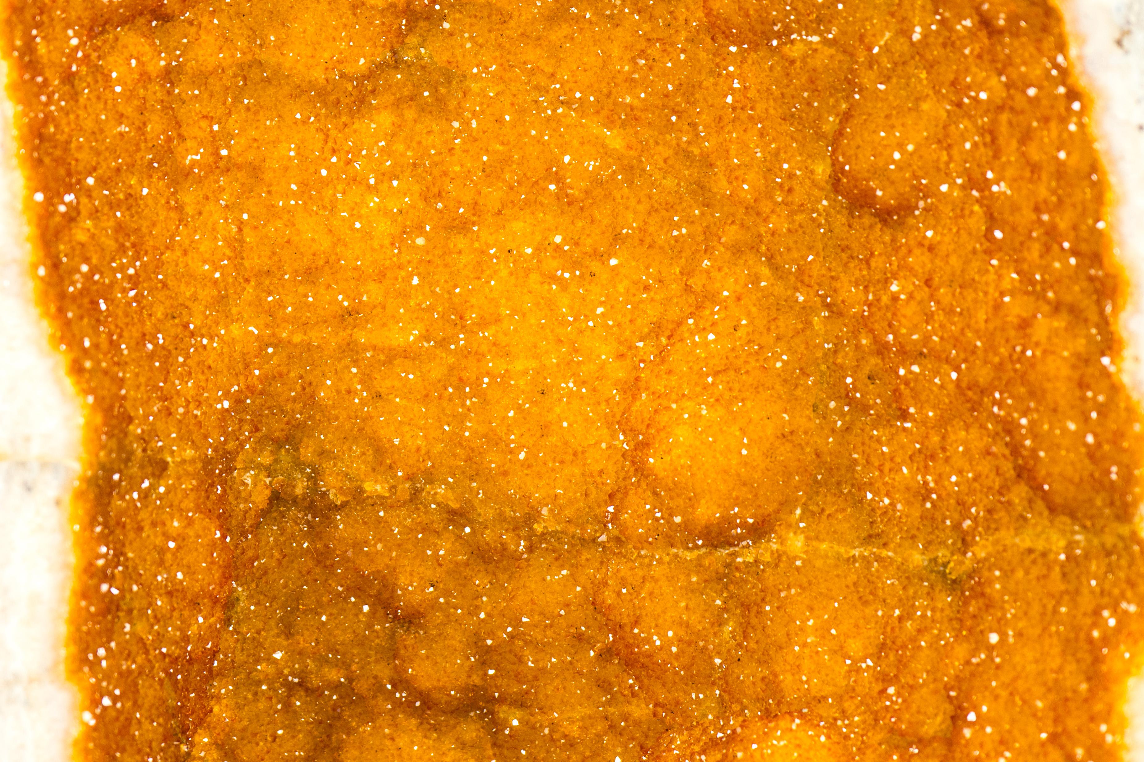 Großer Citrin-Geode mit seltenem goldenem gelbem Galaxy Druzy, Statement aus Citrin im Angebot 6