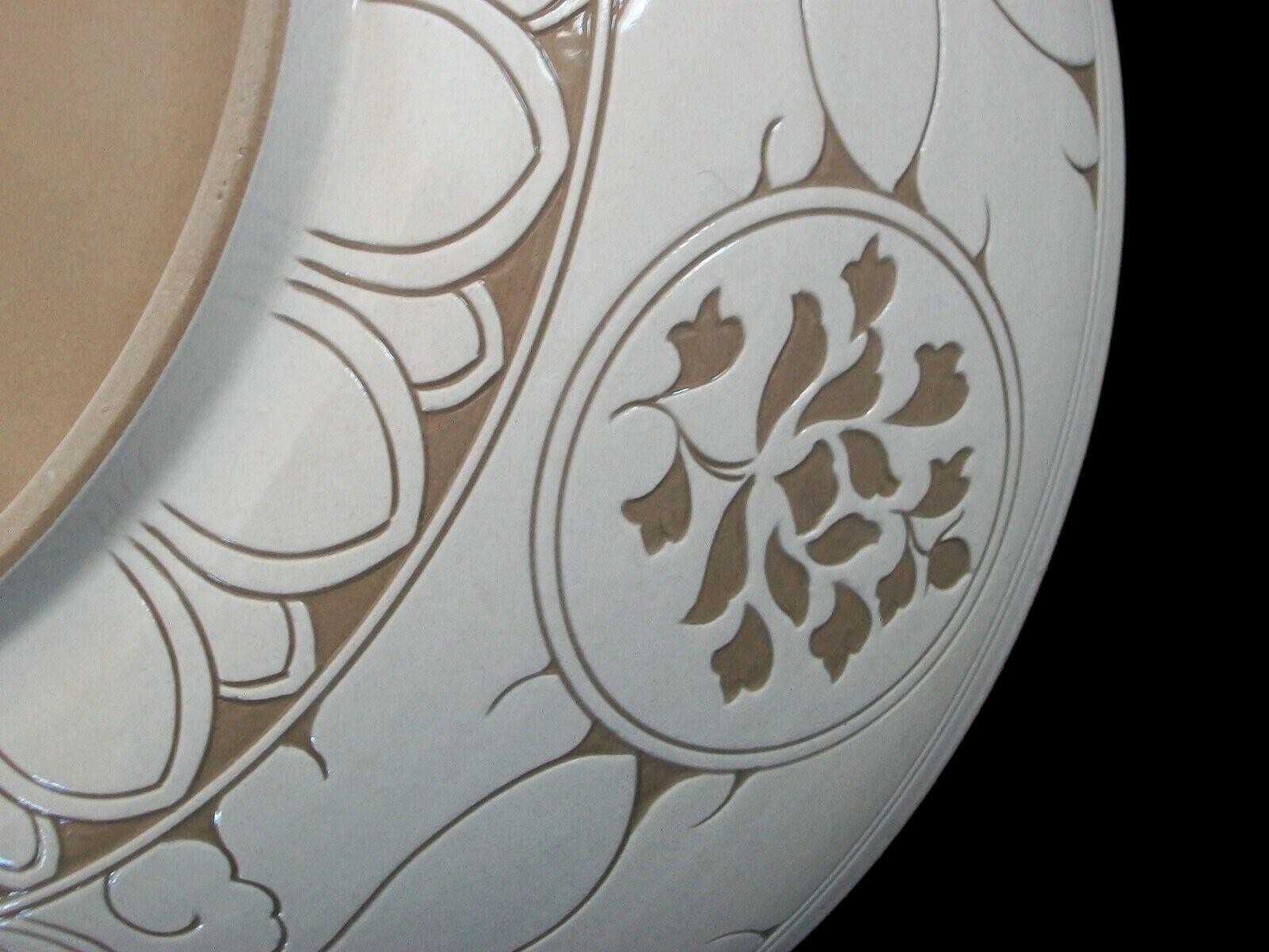 Große große Sgraffiato-Keramikschale aus Cizhou-Ware, signiert, China, spätes 20. Jahrhundert im Angebot 4