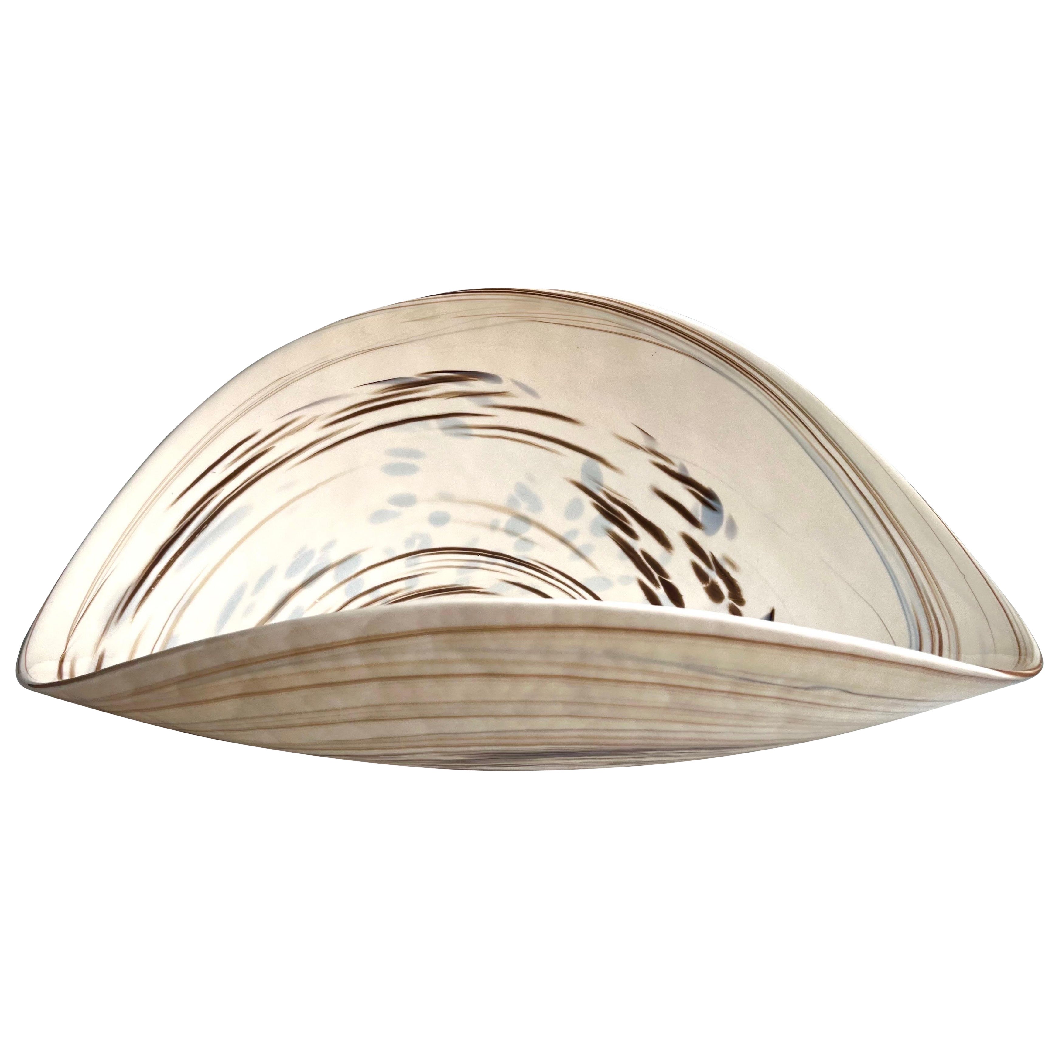 Grand centre de table en verre d'art italien à coquille de palourde, vers 1980 en vente