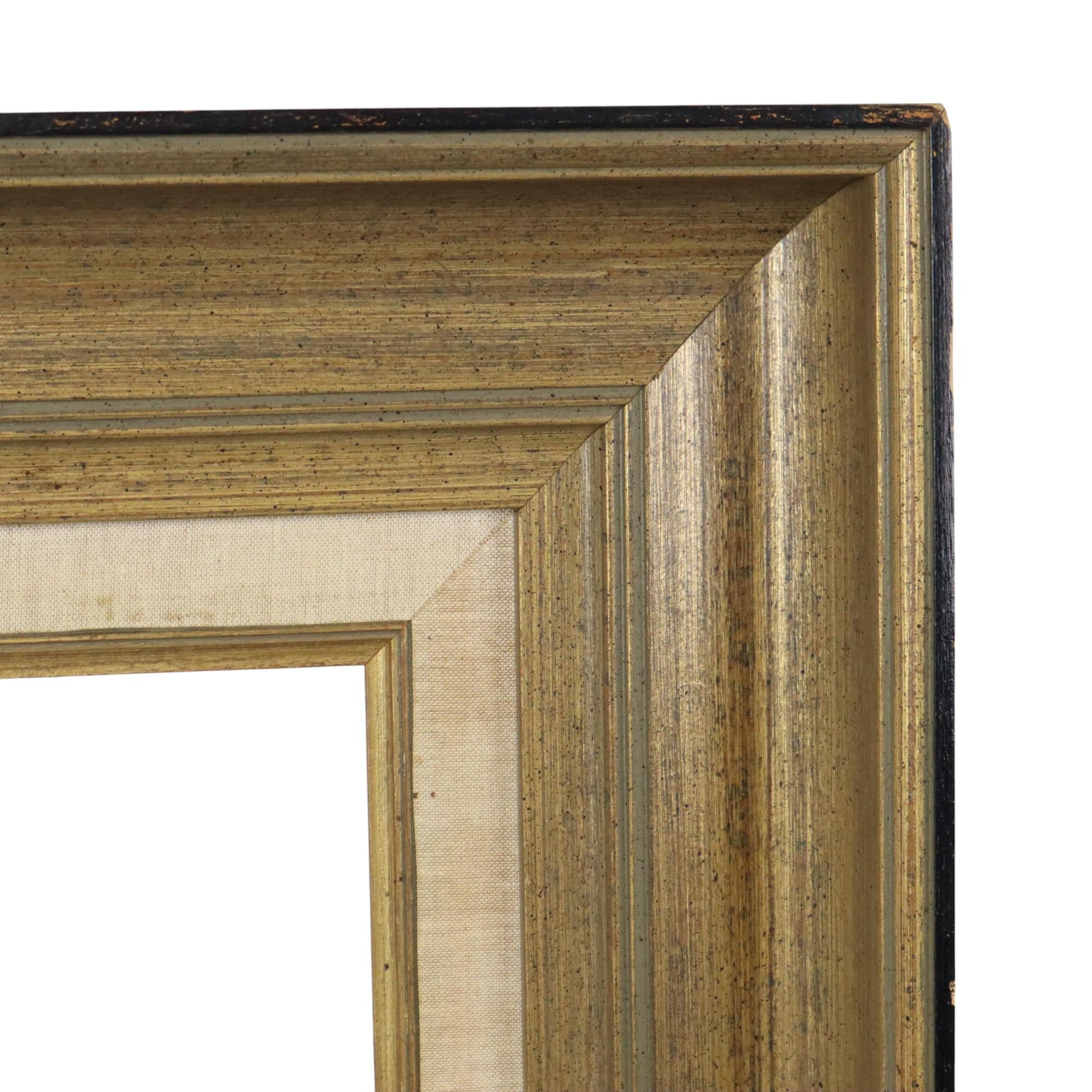 20th Century Large Classic Gold Frame Pine Wood Sleek Design 97cm For Sale