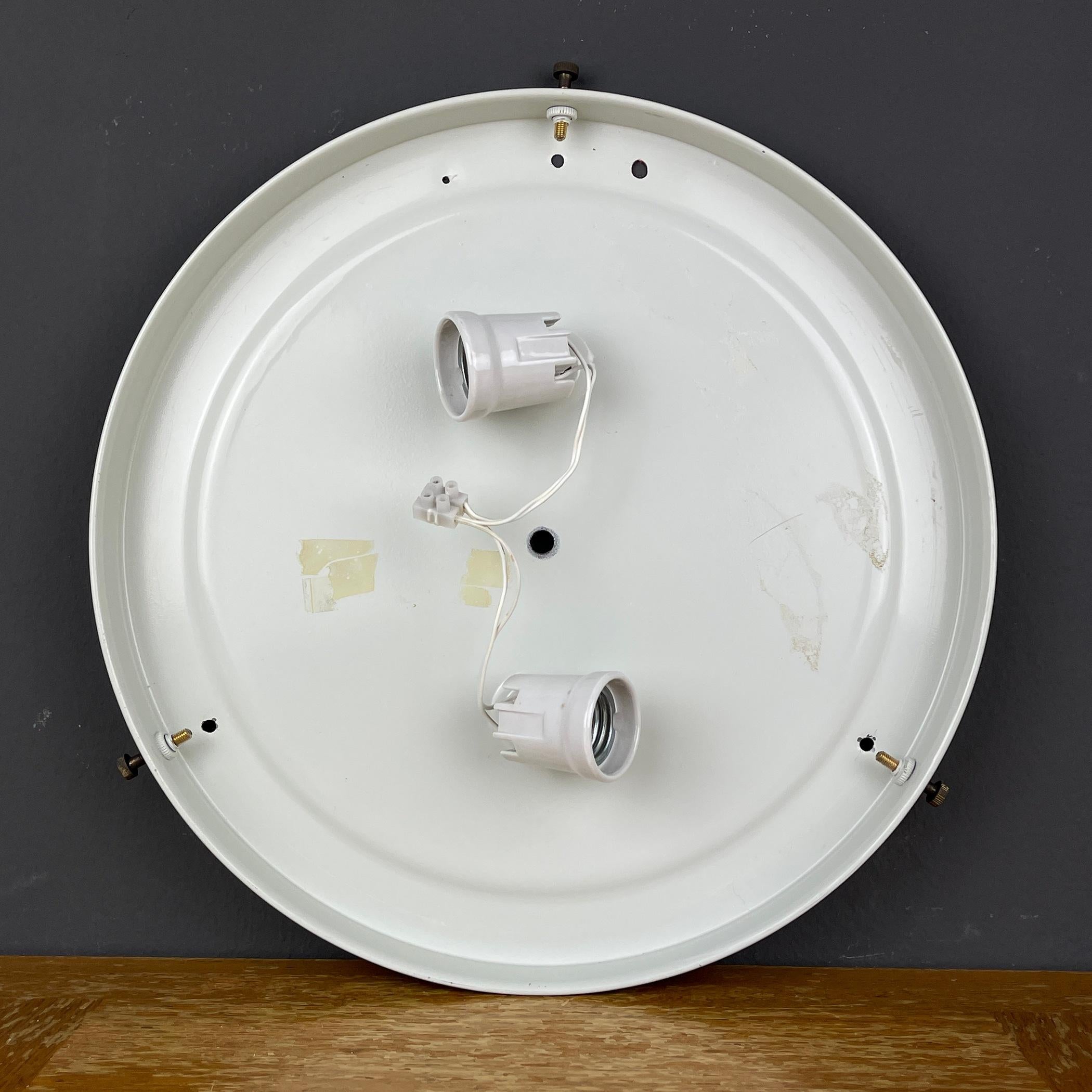 Lampada da soffitto o da parete in vetro di murano a volute classiche di grandi dimensioni Italia anni '70 in vendita 3