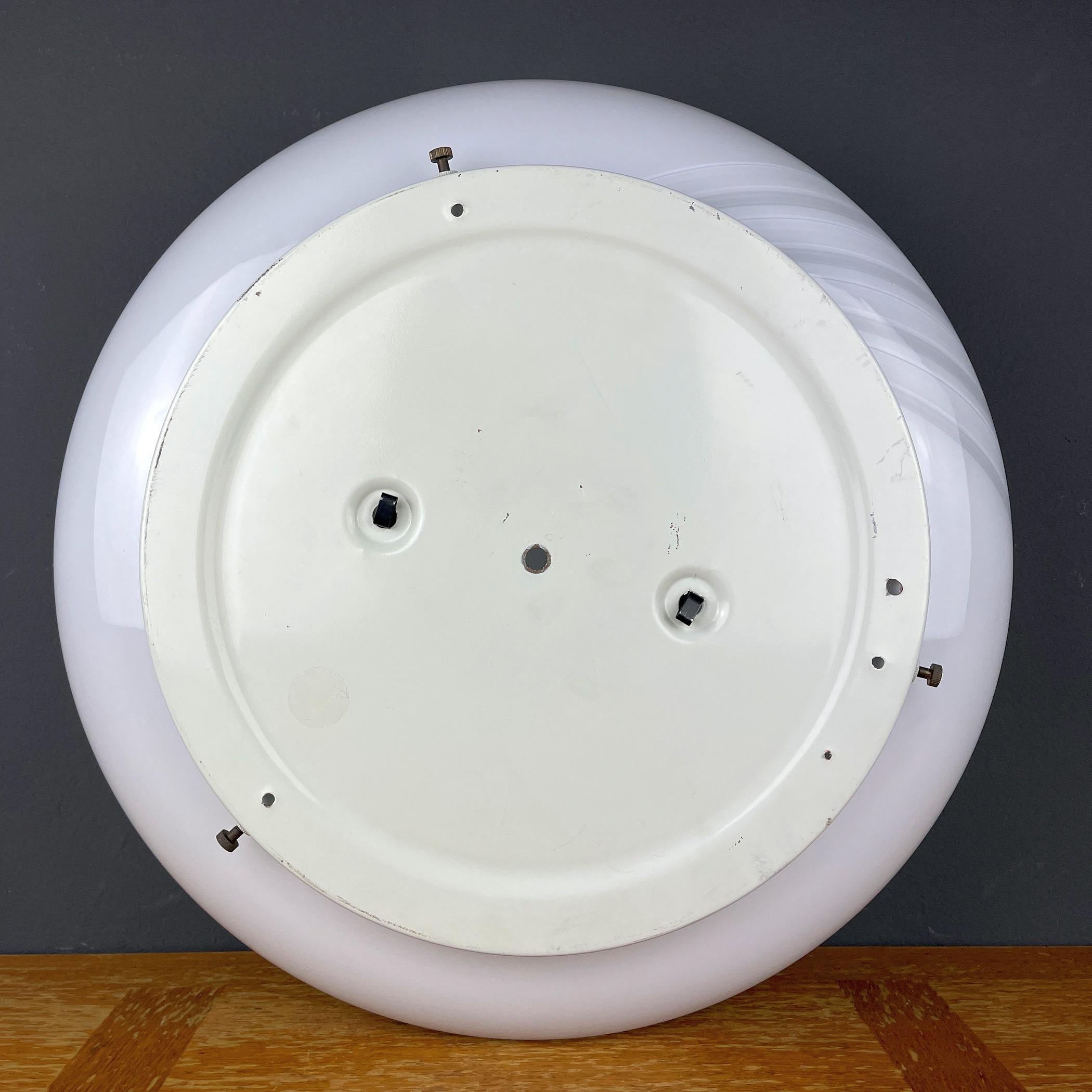 Lampada da soffitto o da parete in vetro di murano a volute classiche di grandi dimensioni Italia anni '70 in vendita 4