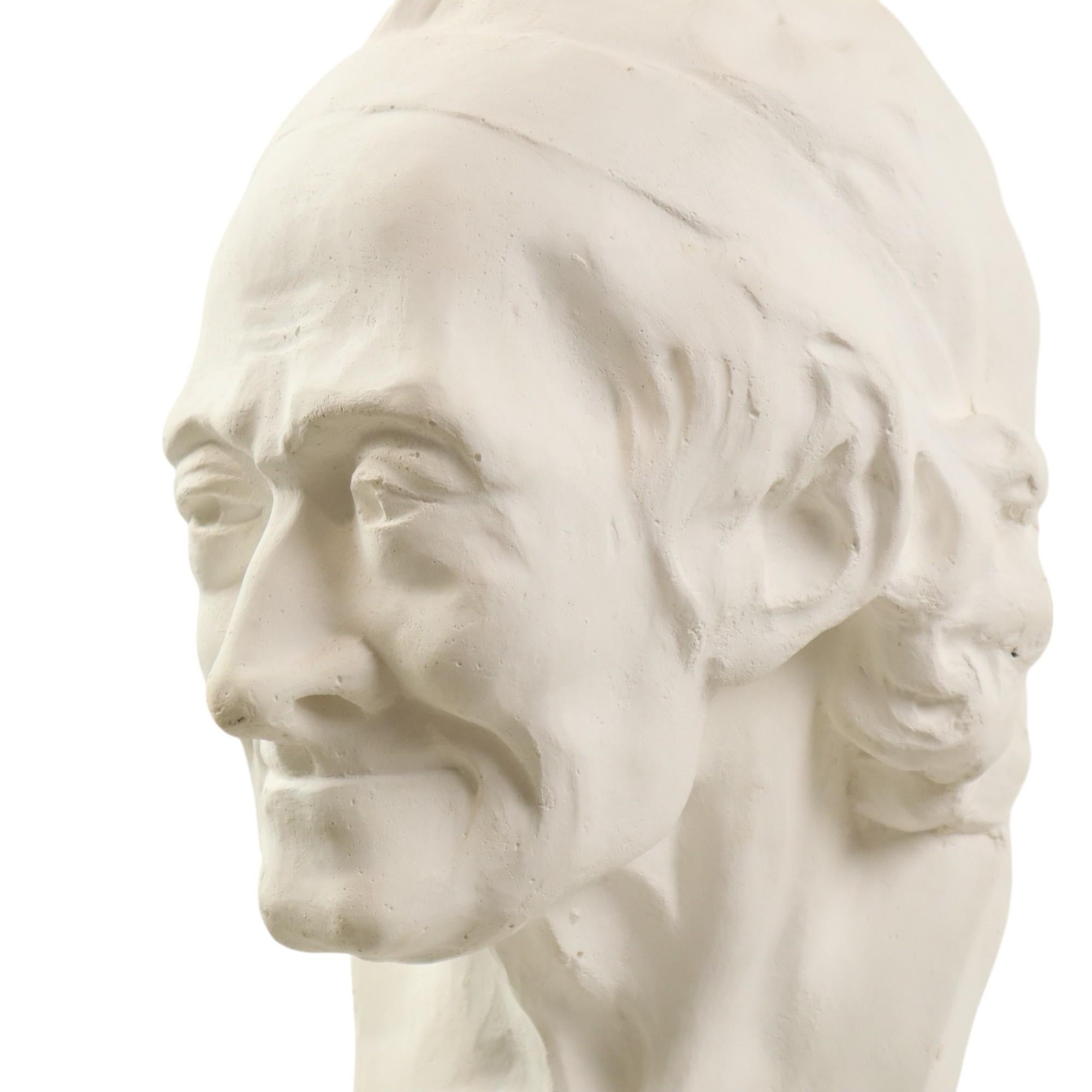 Gran busto clásico de anciano de escayola 51cm en venta 1