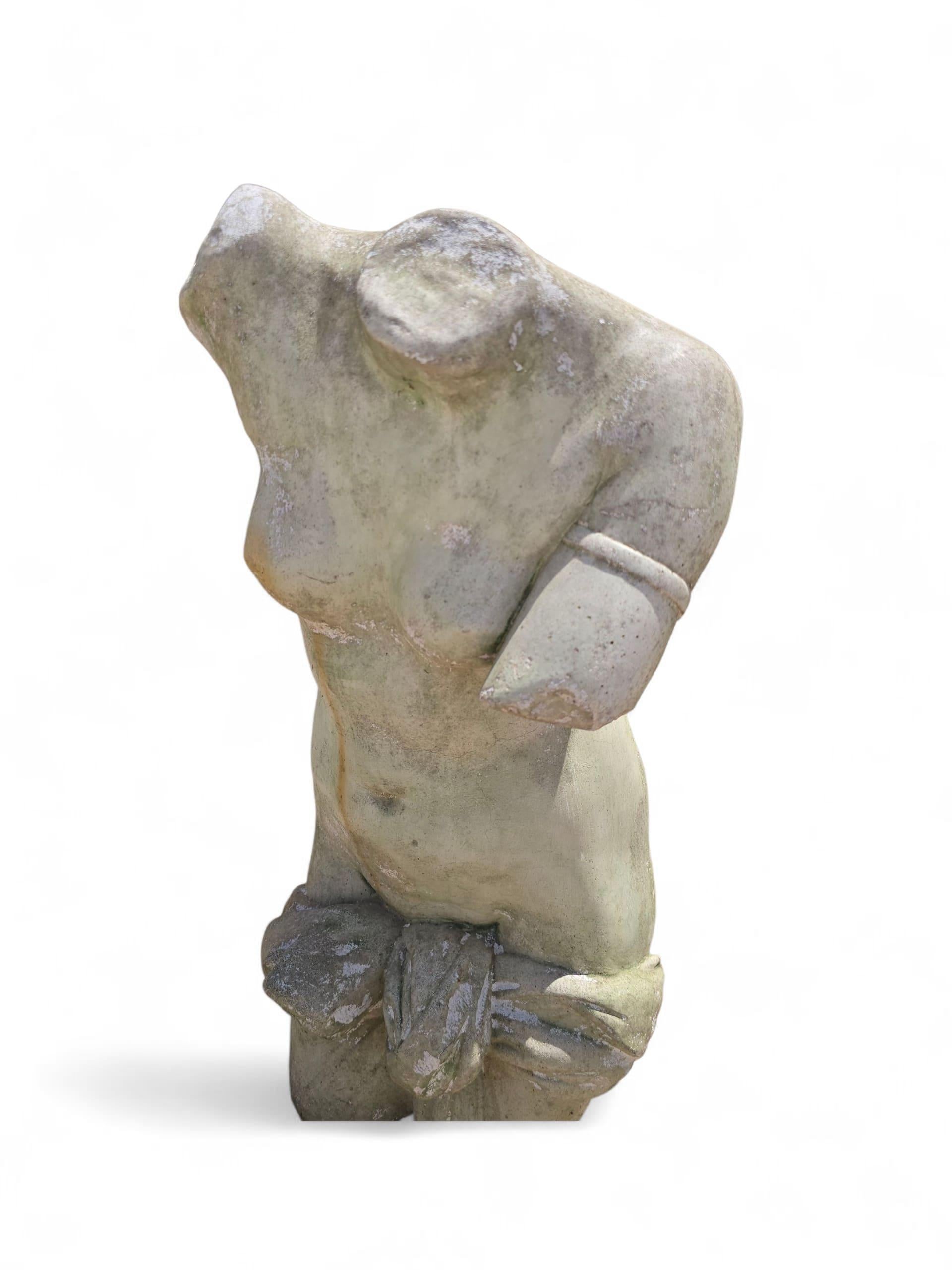 Grande busto in gesso in stile greco classico, anni '50 In condizioni buone in vendita a Madrid, ES