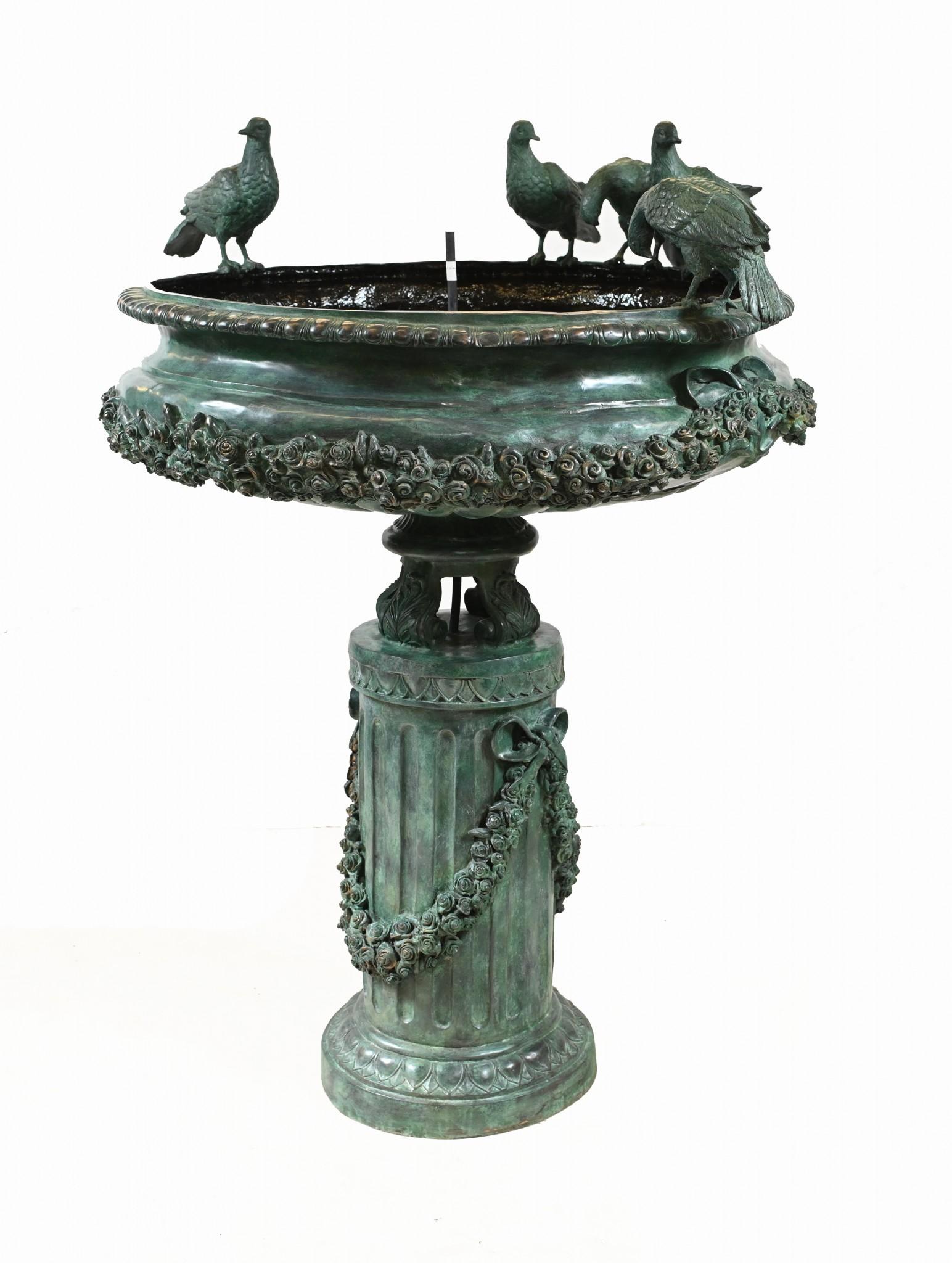 Large Classical Italian Bronze Bird Fountain Statue For Sale 4