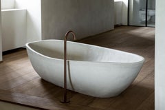 Large Clay Bathtub by Studio Loho