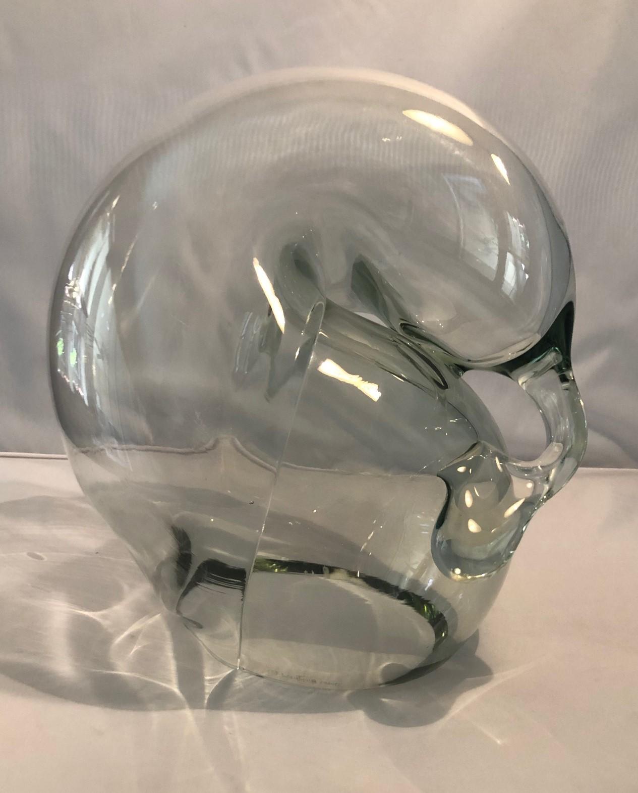 XX secolo Grande scultura a forma di orbita in vetro artistico trasparente di John Bingham in vendita