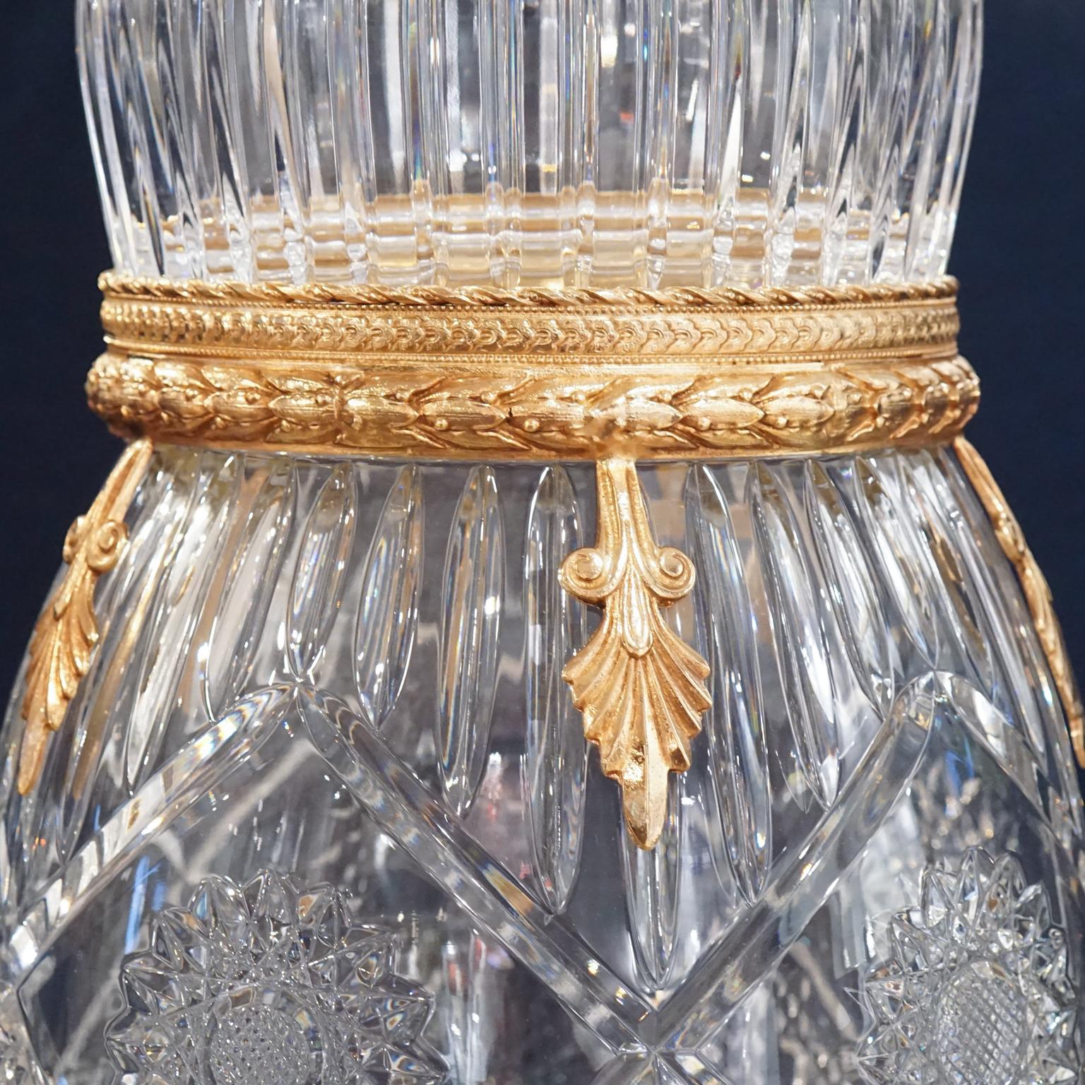 Contemporary Large Clear Crystal Vase Design Palmier with Covered Gold Bronze For Sale