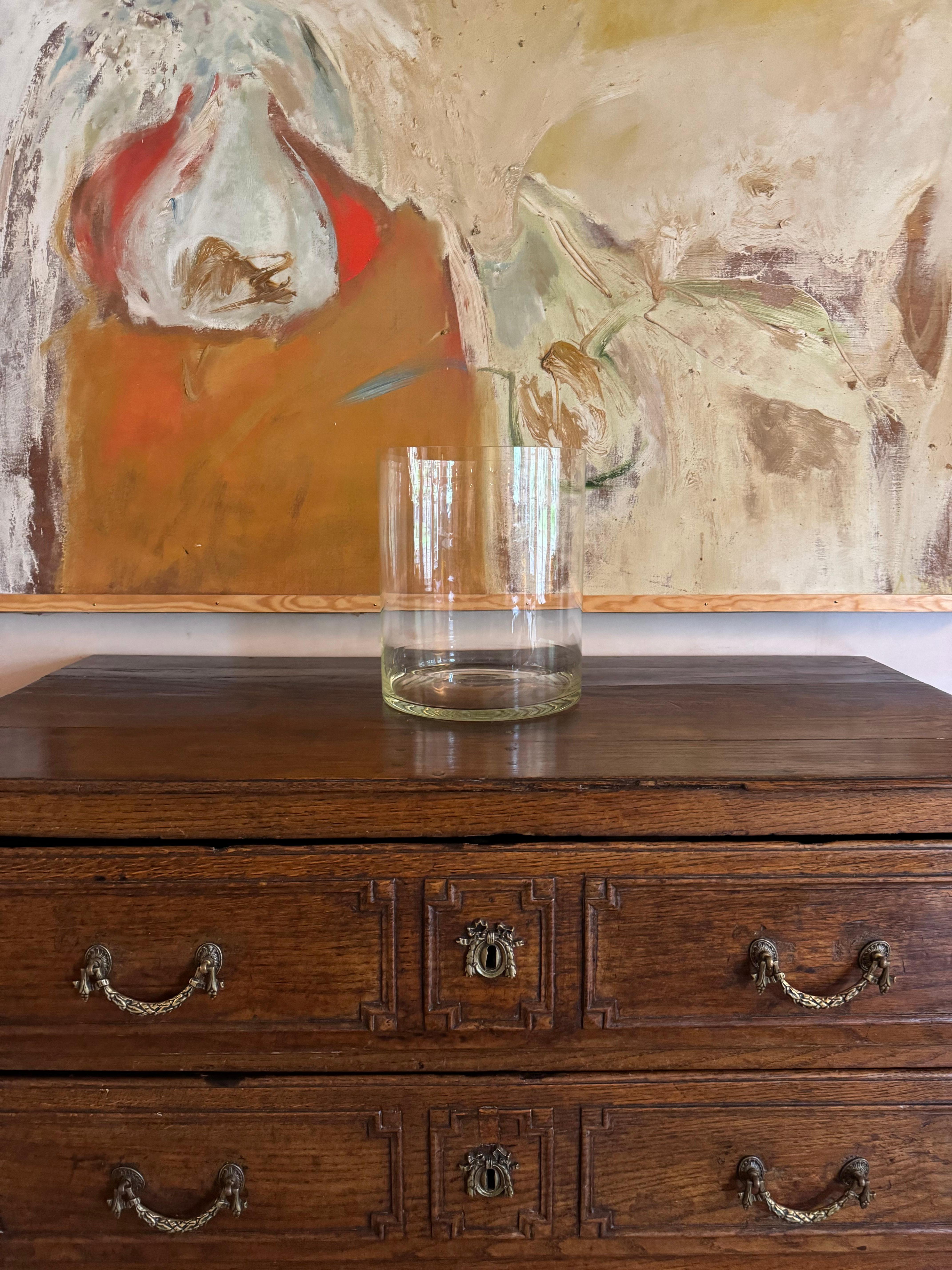 Grande vaso cilindrico in vetro soffiato a mano trasparente in vendita 1