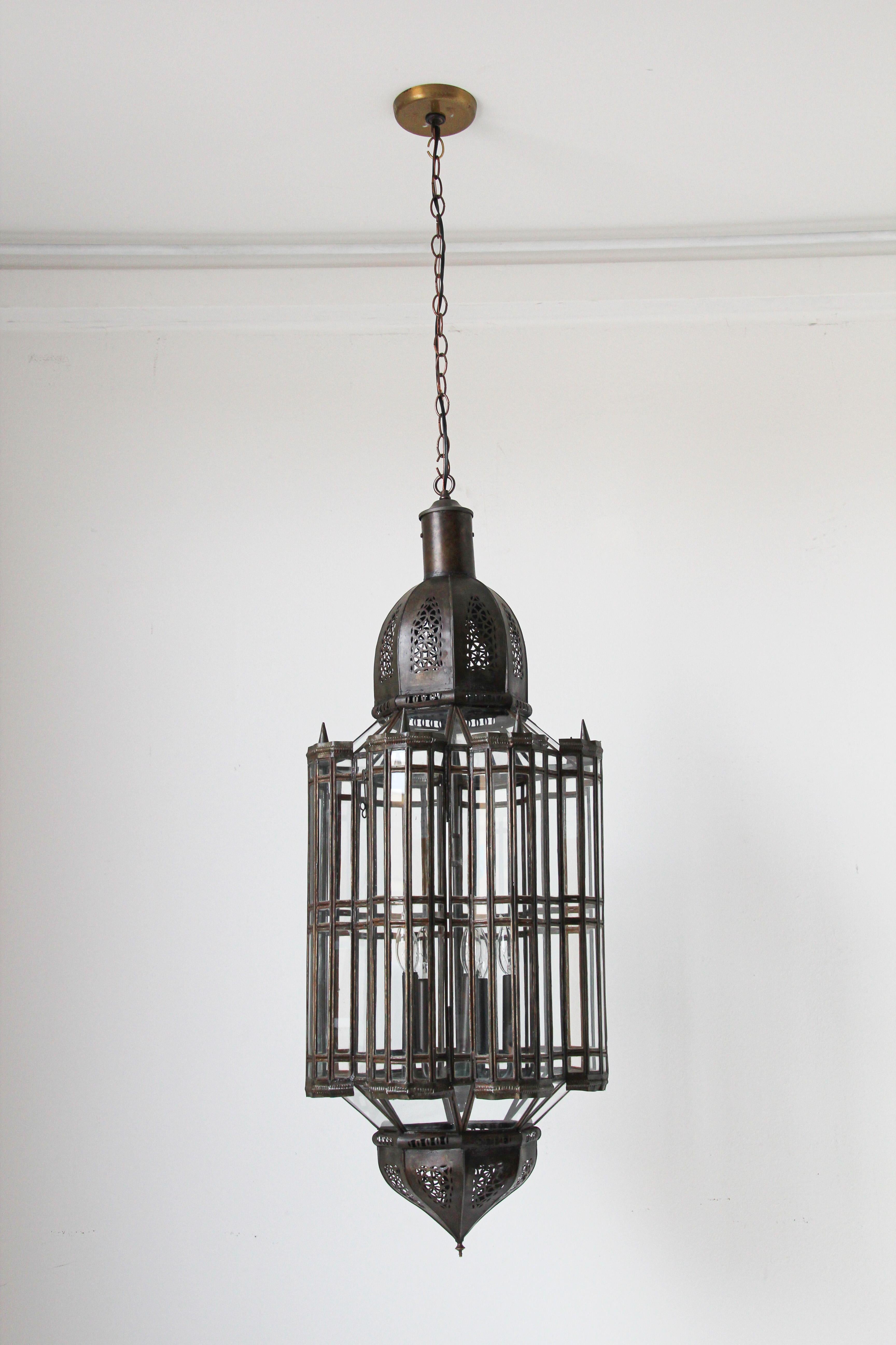 Moroccan Large Clear Glass Moorish Mamounia Pendant Chandelier, Clear Glass For Sale