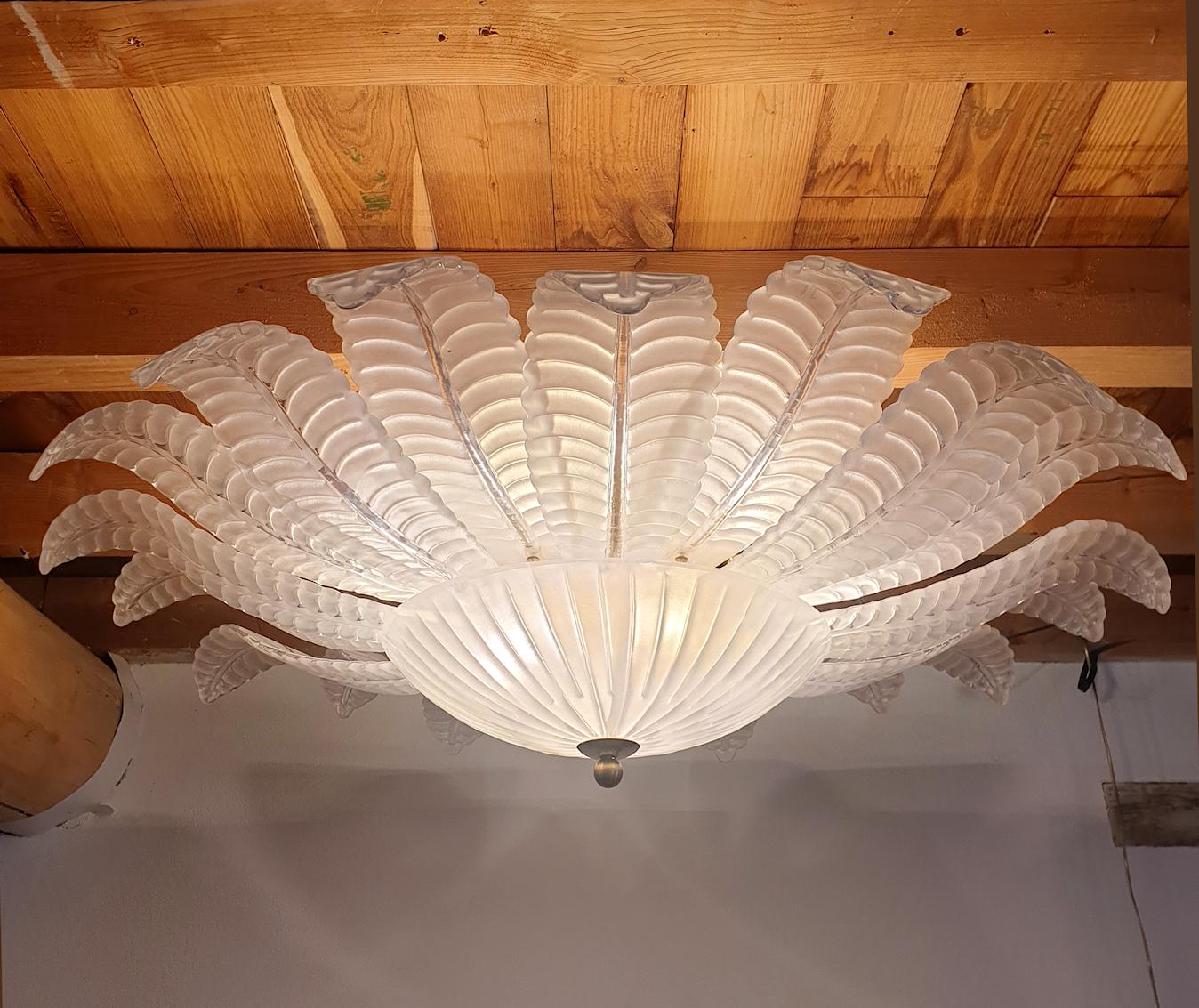 Late 20th Century Large Clear Murano Glass Mid-Century Modern Flush Mount, Barovier Italy, 1970s