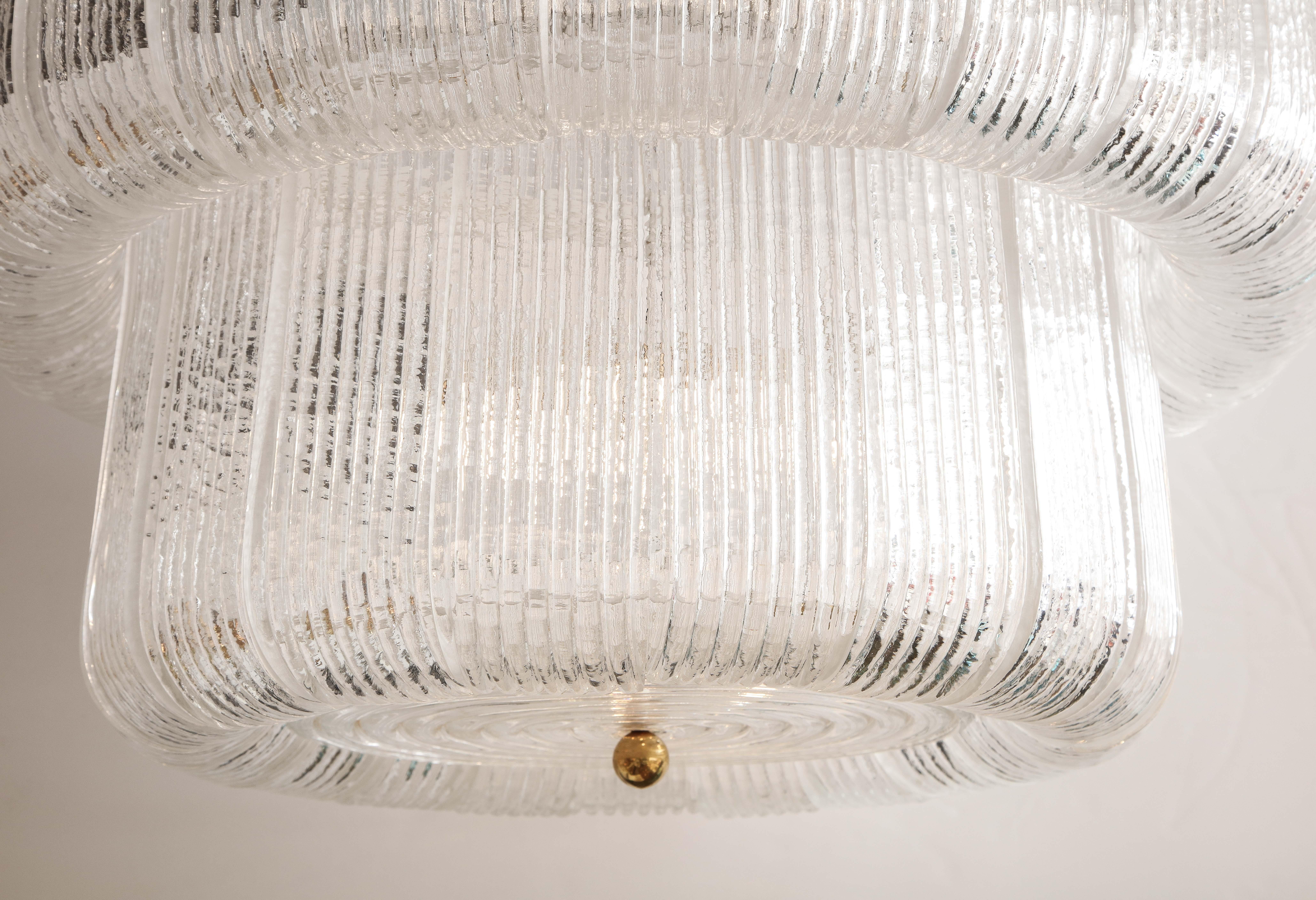 Mid-Century Modern Large Clear Murano Glass Round Chandelier in the Style of Barovier & Toso, Italy