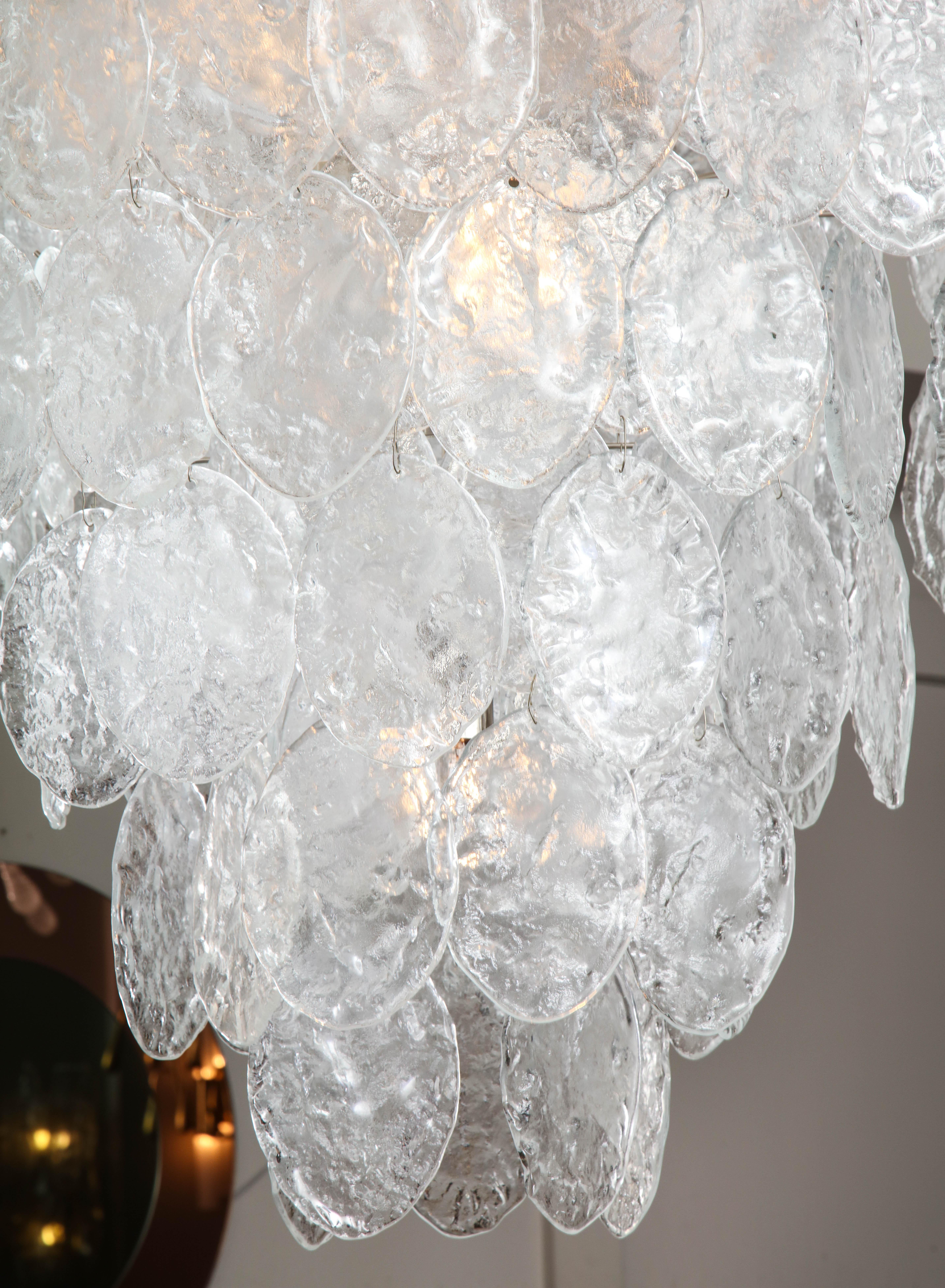 Italian Large Clear Murano Hammered Texture Glass Chandelier For Sale