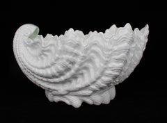 Large Coalport Shell Form Porcelain Sweet Dish, England, circa 1890
