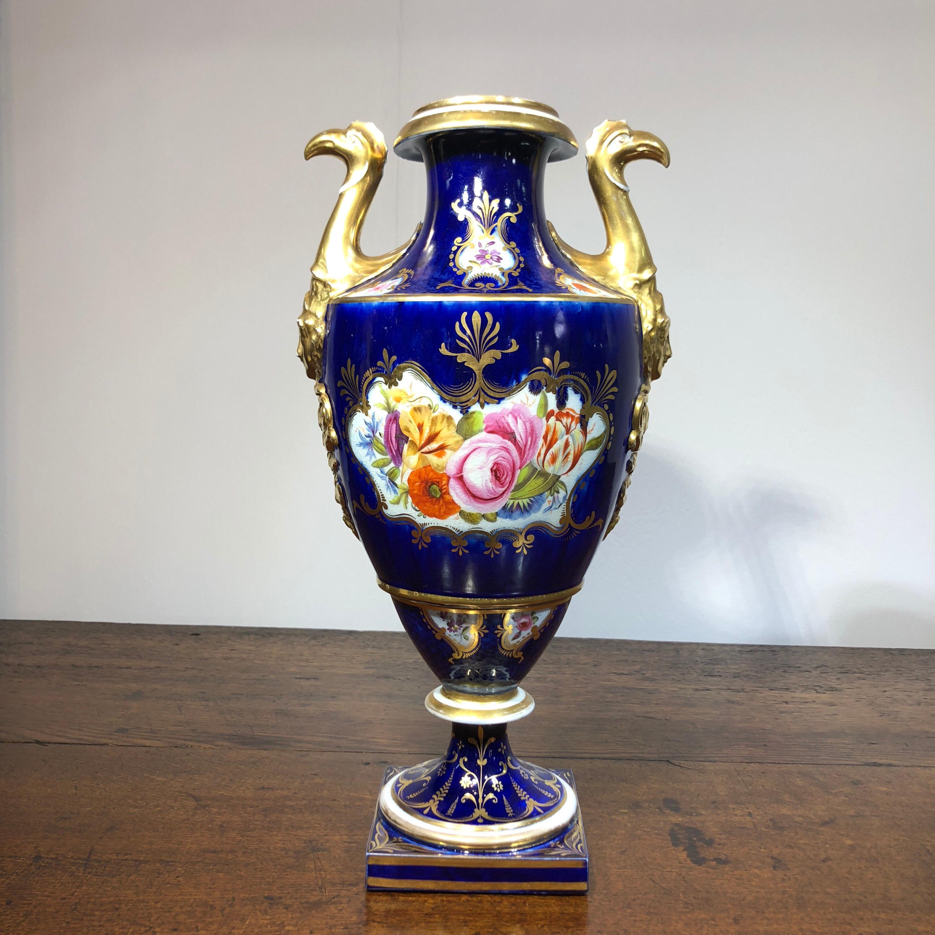 Large Coalport Vase, Birds Head Handles, Flowers and Scale Blue, circa 1805 In Fair Condition For Sale In Geelong, Victoria