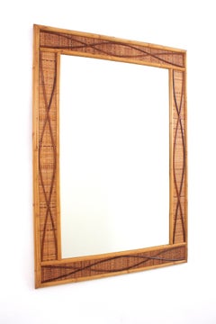 Gran espejo rectangular costero de ratán y mimbre tejido
