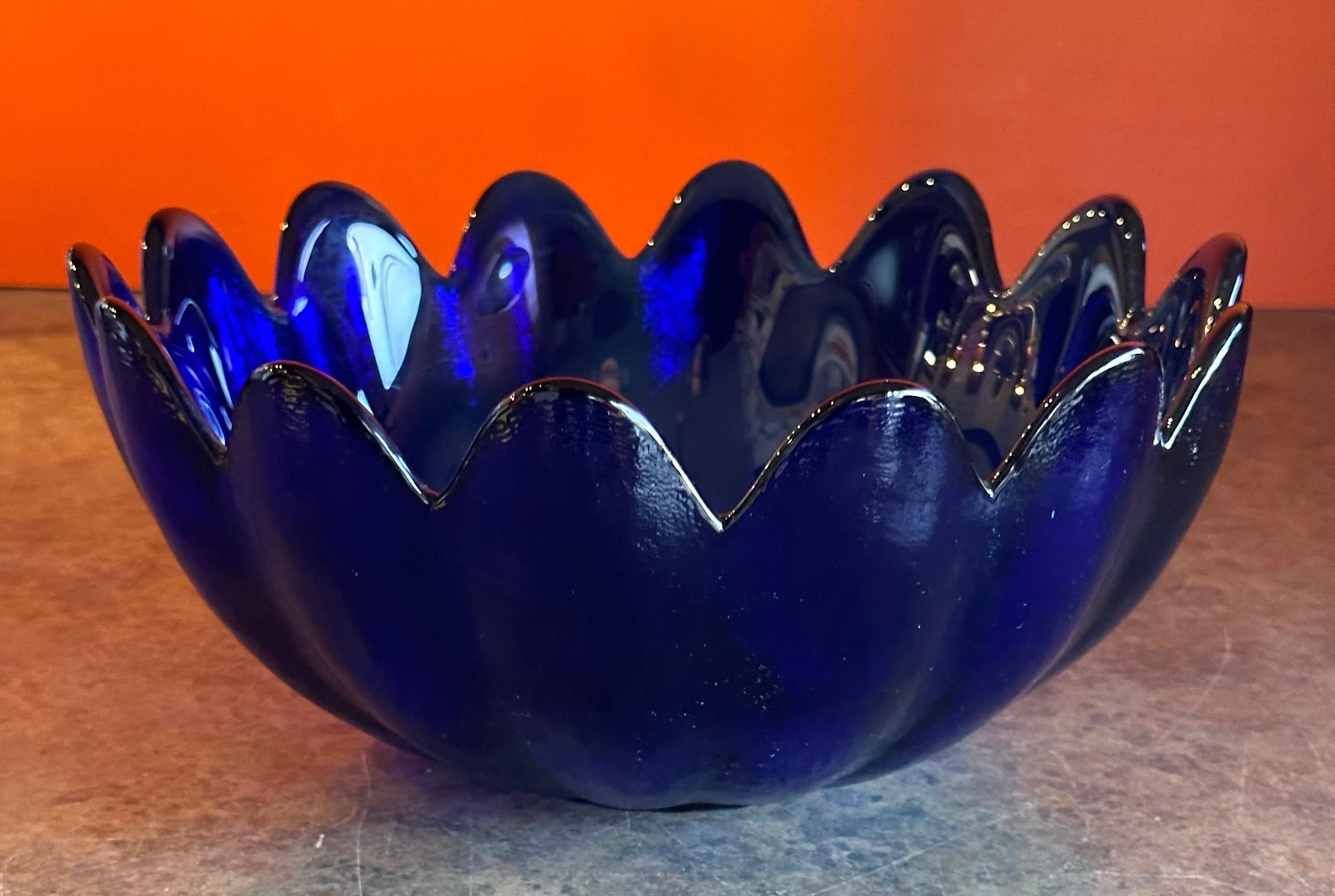Large Cobalt Blue Art Glass Scalloped Petal Bowl by Blenko Glass  In Good Condition In San Diego, CA