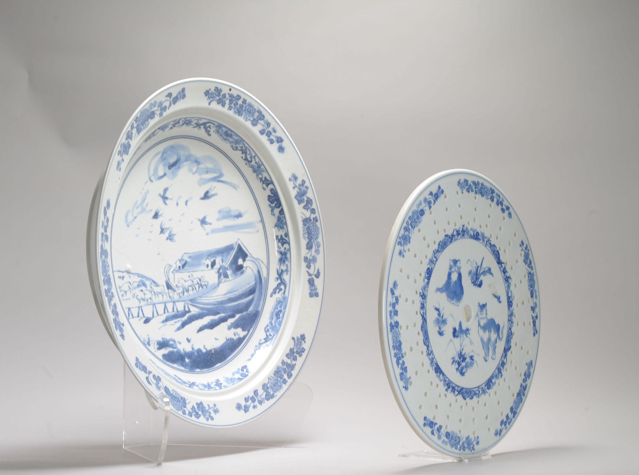 Large Cobalt Blue Serving Hot Water charger Chinese porcelain Arch of Noah For Sale 4