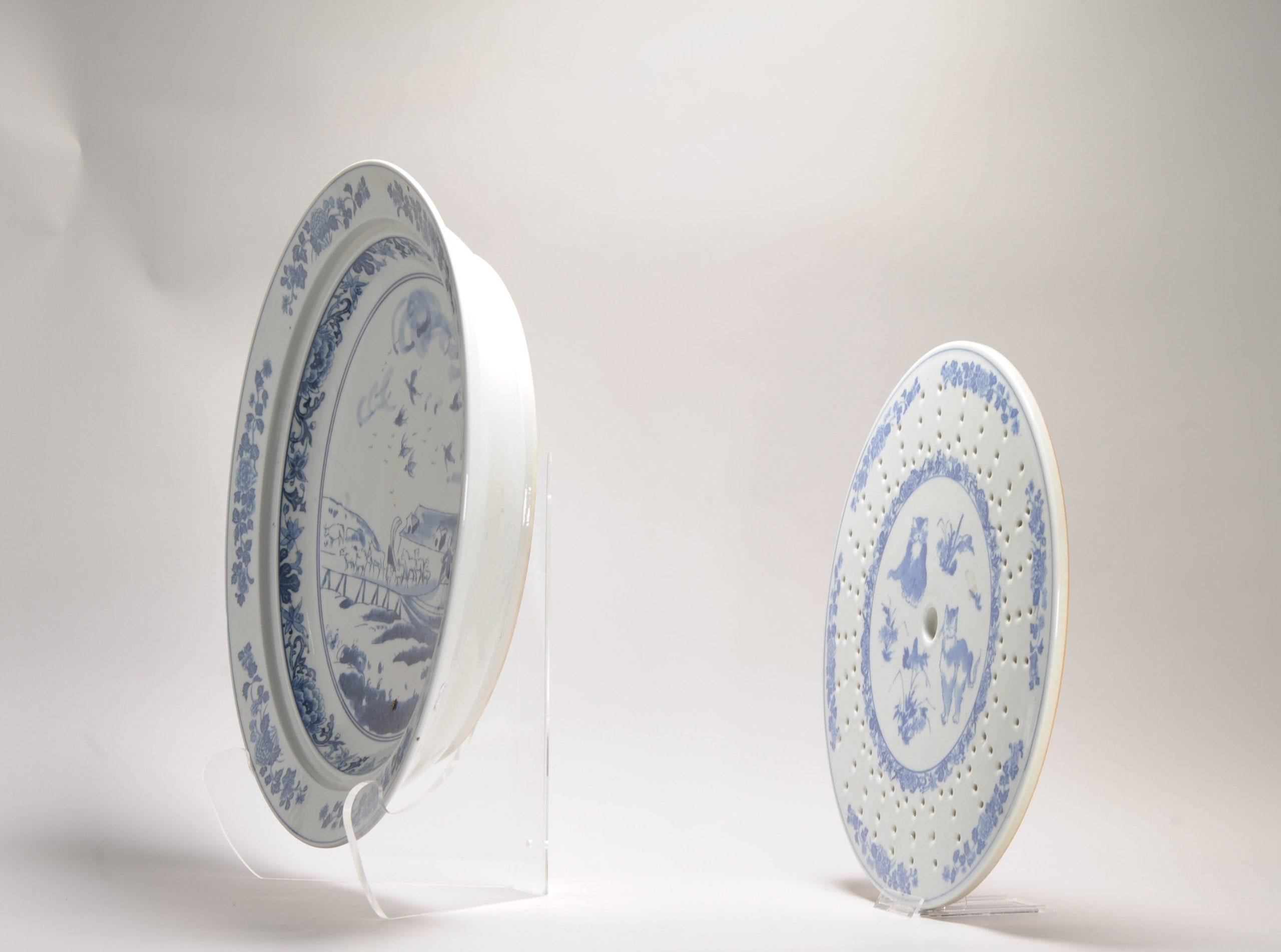 Ming Large Cobalt Blue Serving Hot Water charger Chinese porcelain Arch of Noah For Sale