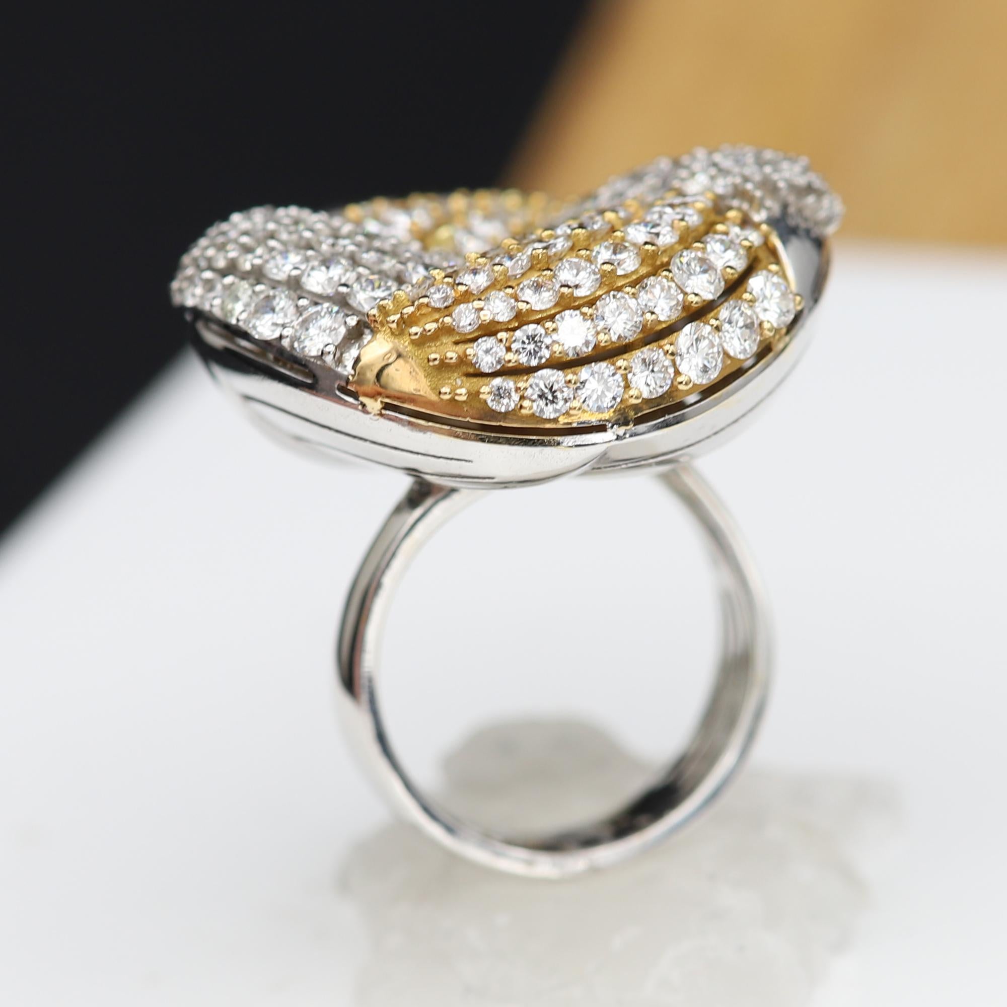 Large Cocktail Diamond Ring 18 Karat Gold Two-Tone Big Diamond Ring 3
