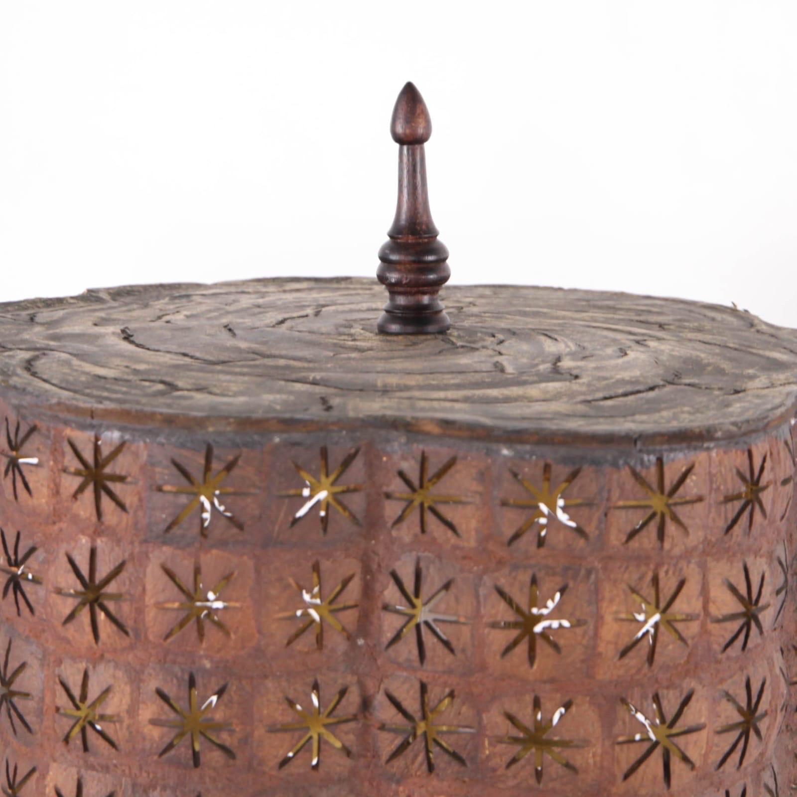 Original large lamp with a leg made of different coconuts and a lampshade made of coconuts fiber. Very decorative and rare!