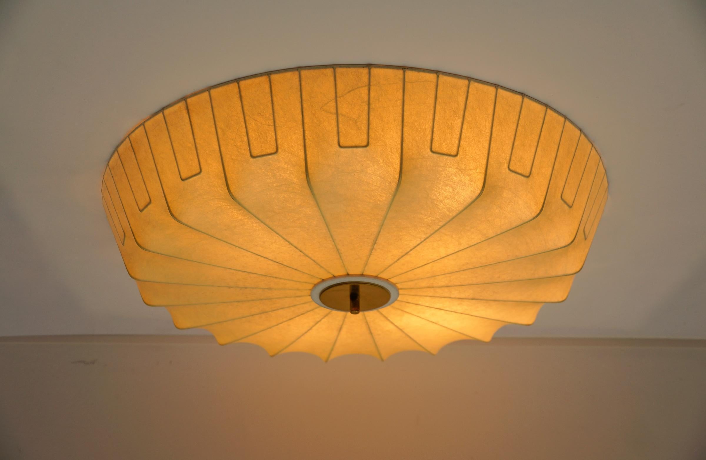 Large Cocoon ceiling light by Friedel Wauer for GOLDKANT, 1960s In Good Condition For Sale In Nürnberg, Bayern