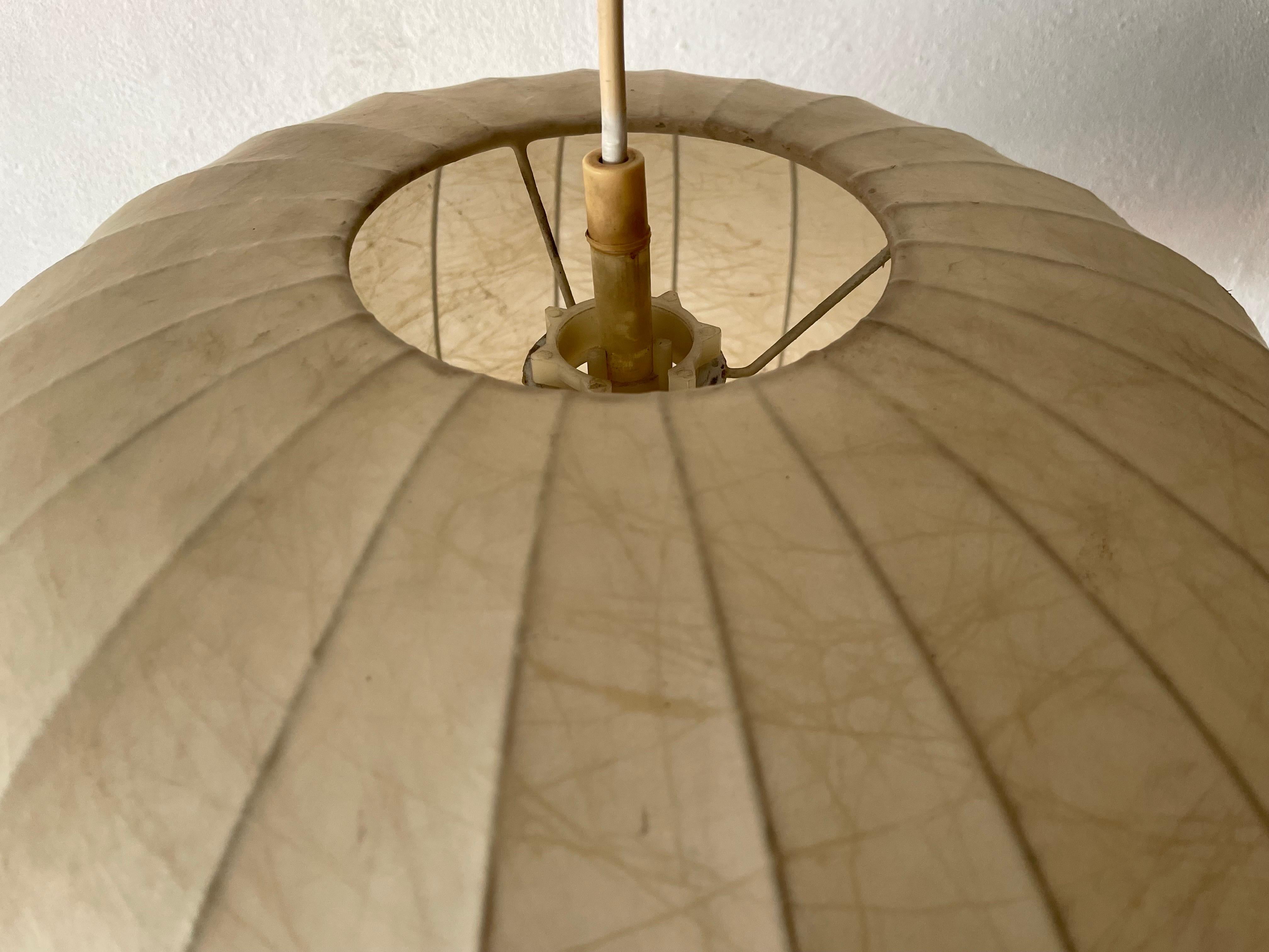 Large Cocoon Pendant Lamp, 1960s, Italy In Good Condition In Hagenbach, DE