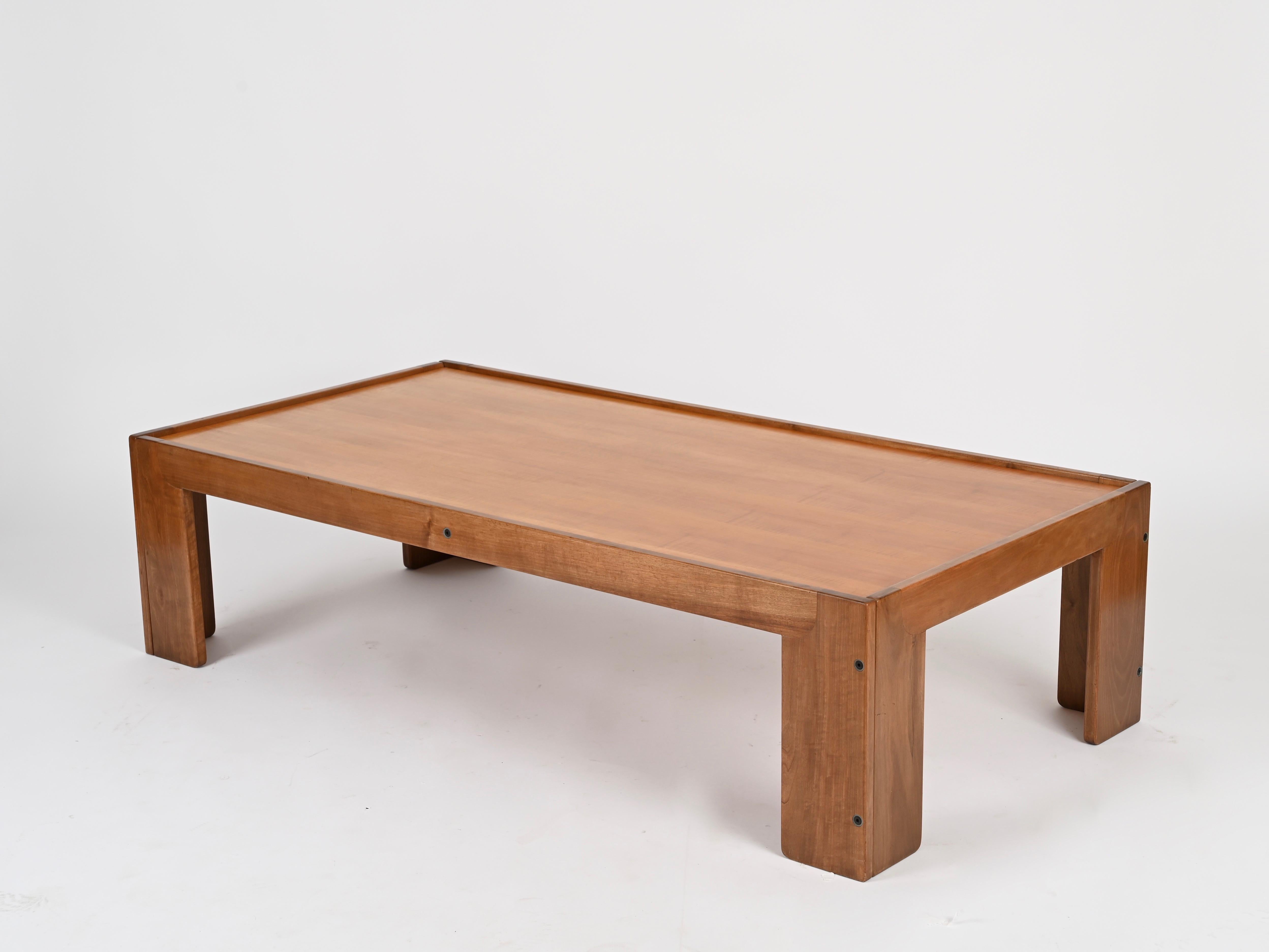 Milieu du XXe siècle Grande table basse par Afra & Tobia Scarpa pour Cassina, Italie, années 1960 en vente