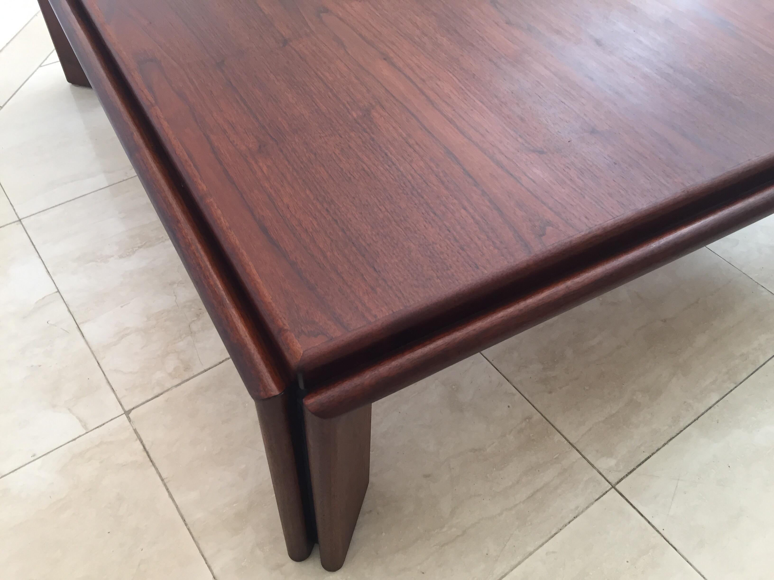 20th Century Large Coffee Table Afra and Tobia Scarpa Style, Italy For Sale